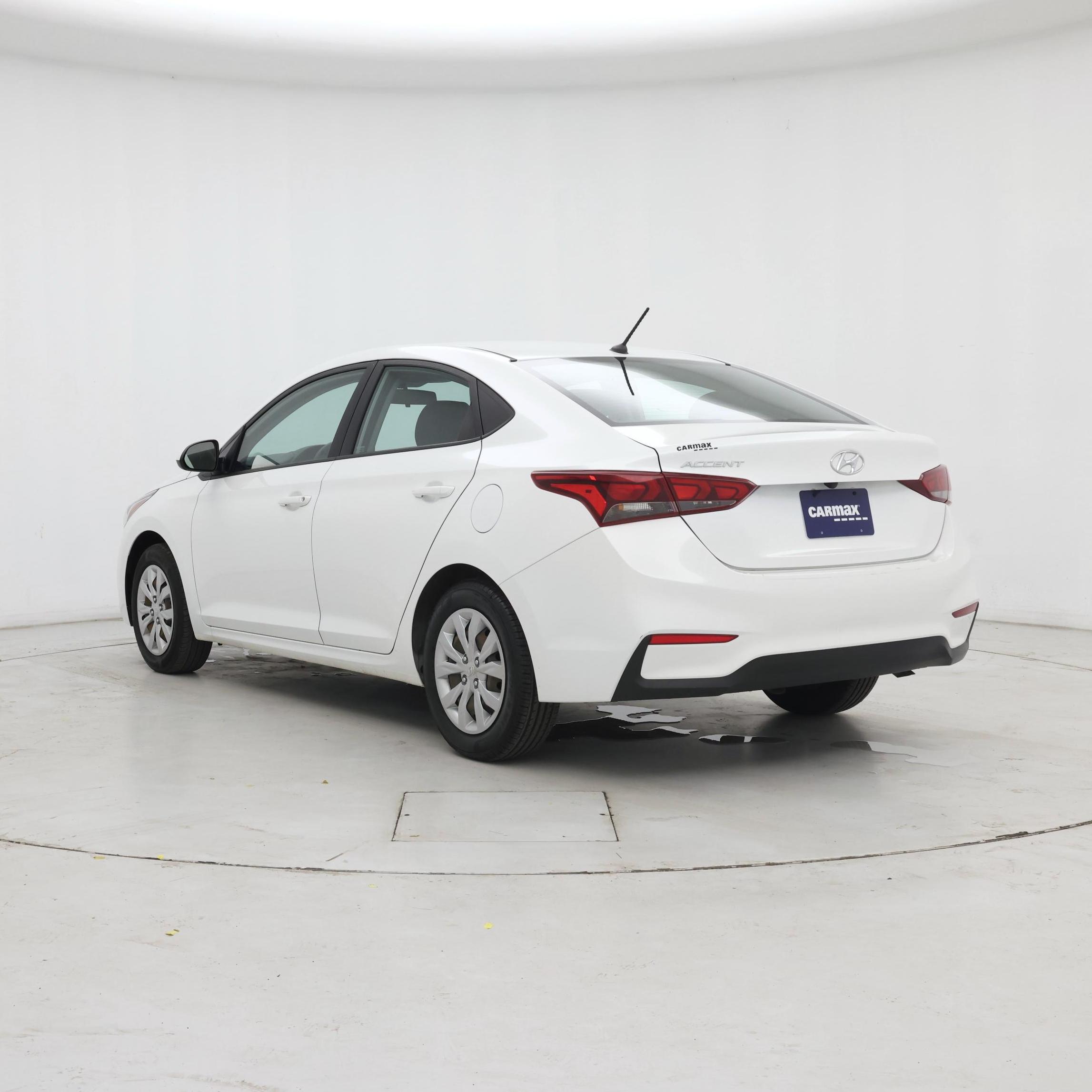 Thumbnail: 2022 Hyundai Accent - 2
