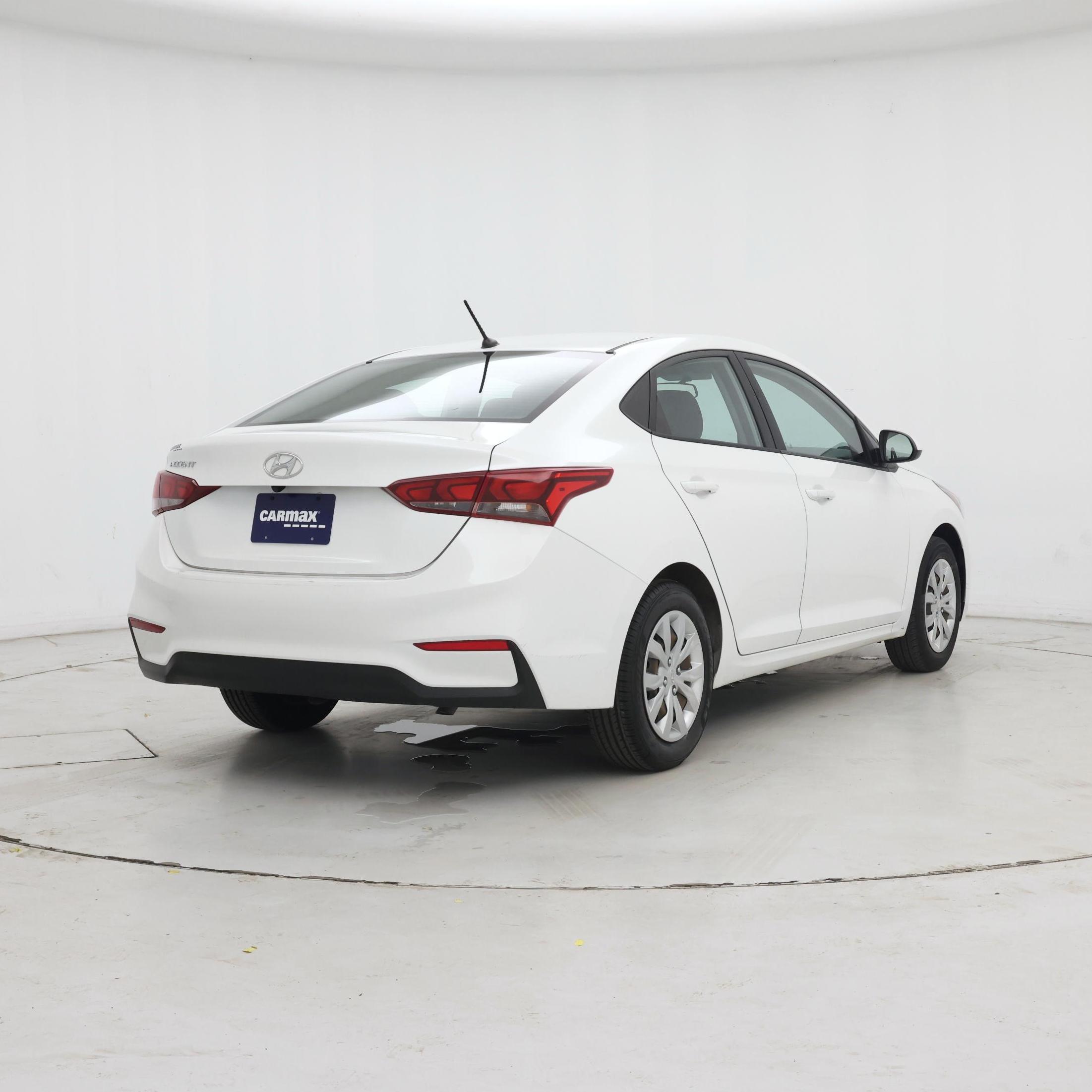 Thumbnail: 2022 Hyundai Accent - 8