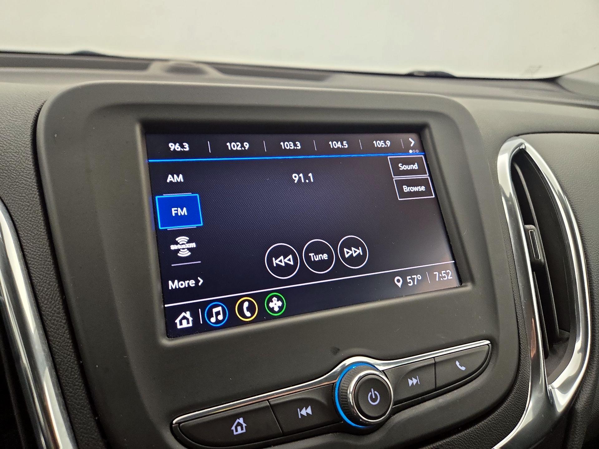 Thumbnail: 2023 Chevrolet Equinox - 15