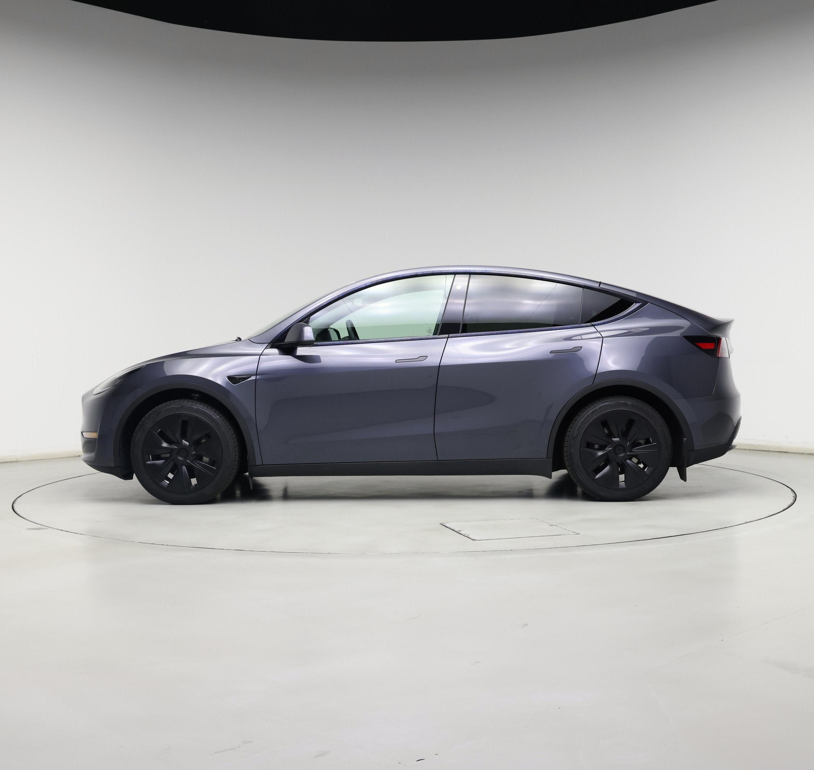 Thumbnail: 2023 Tesla Model Y - 3