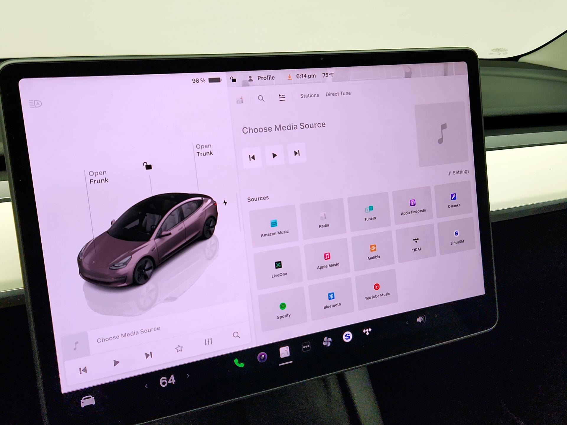 Thumbnail: 2023 Tesla Model 3 - 15