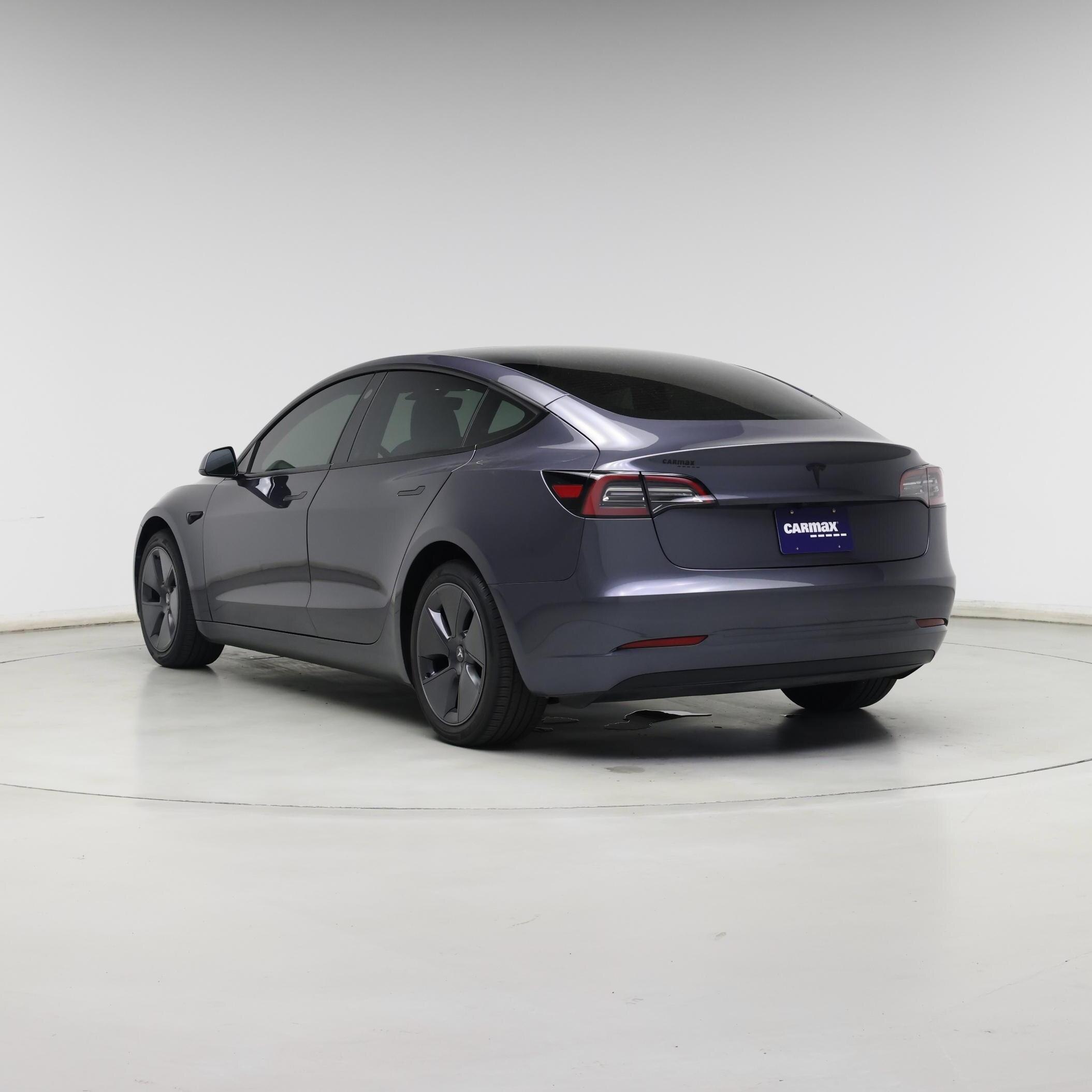 Thumbnail: 2023 Tesla Model 3 - 2