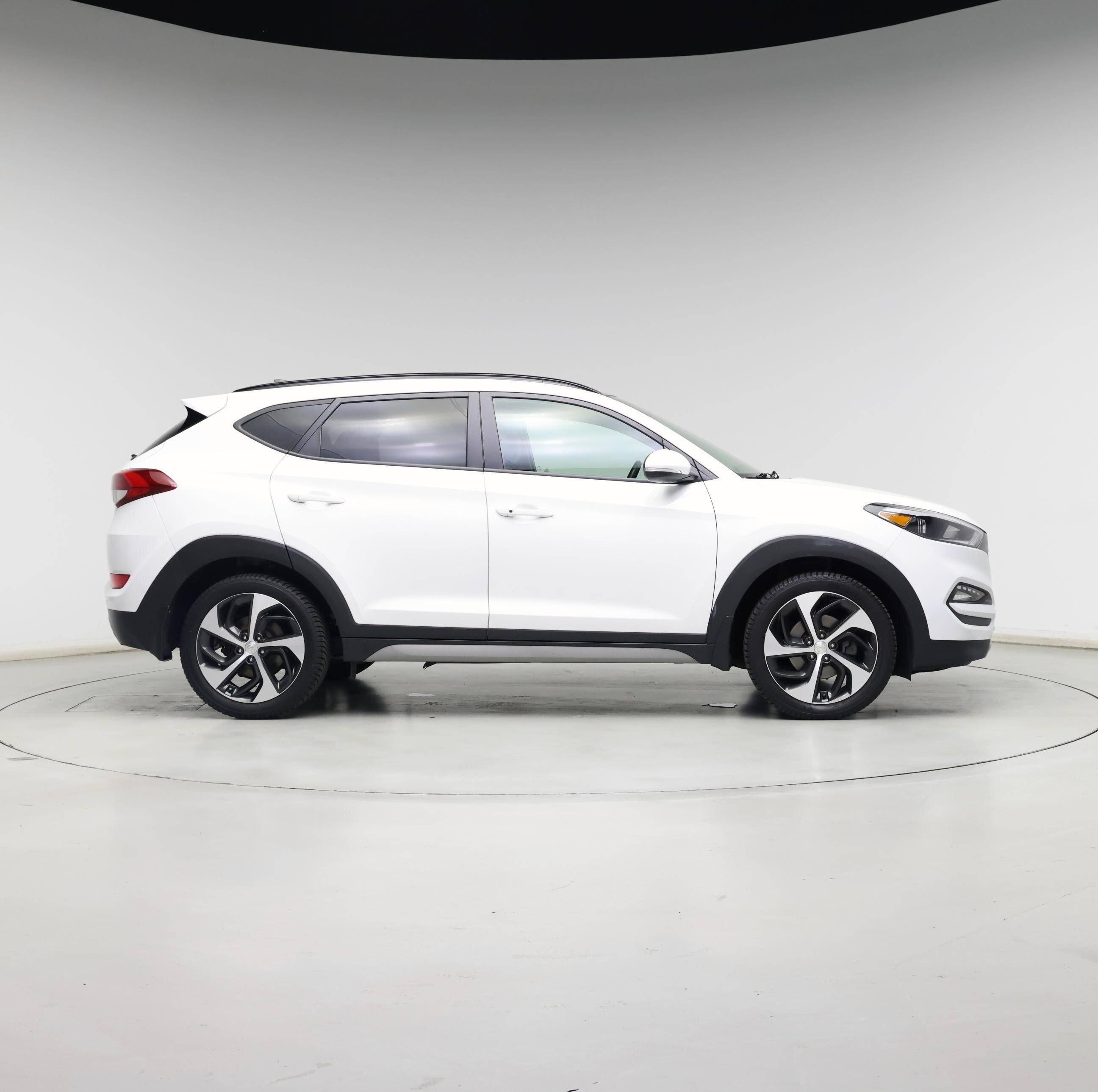 Thumbnail: 2018 Hyundai Tucson - 7