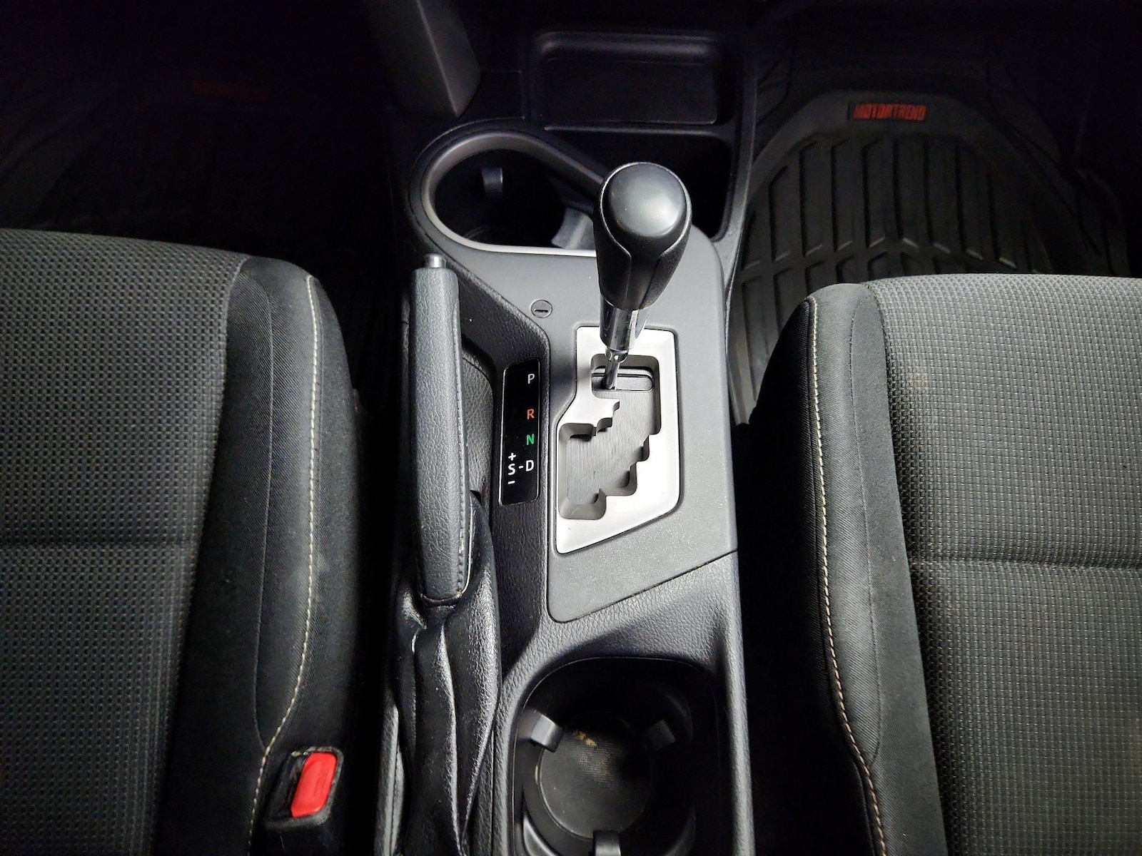 2016 Toyota RAV4 XLE - Photo 18