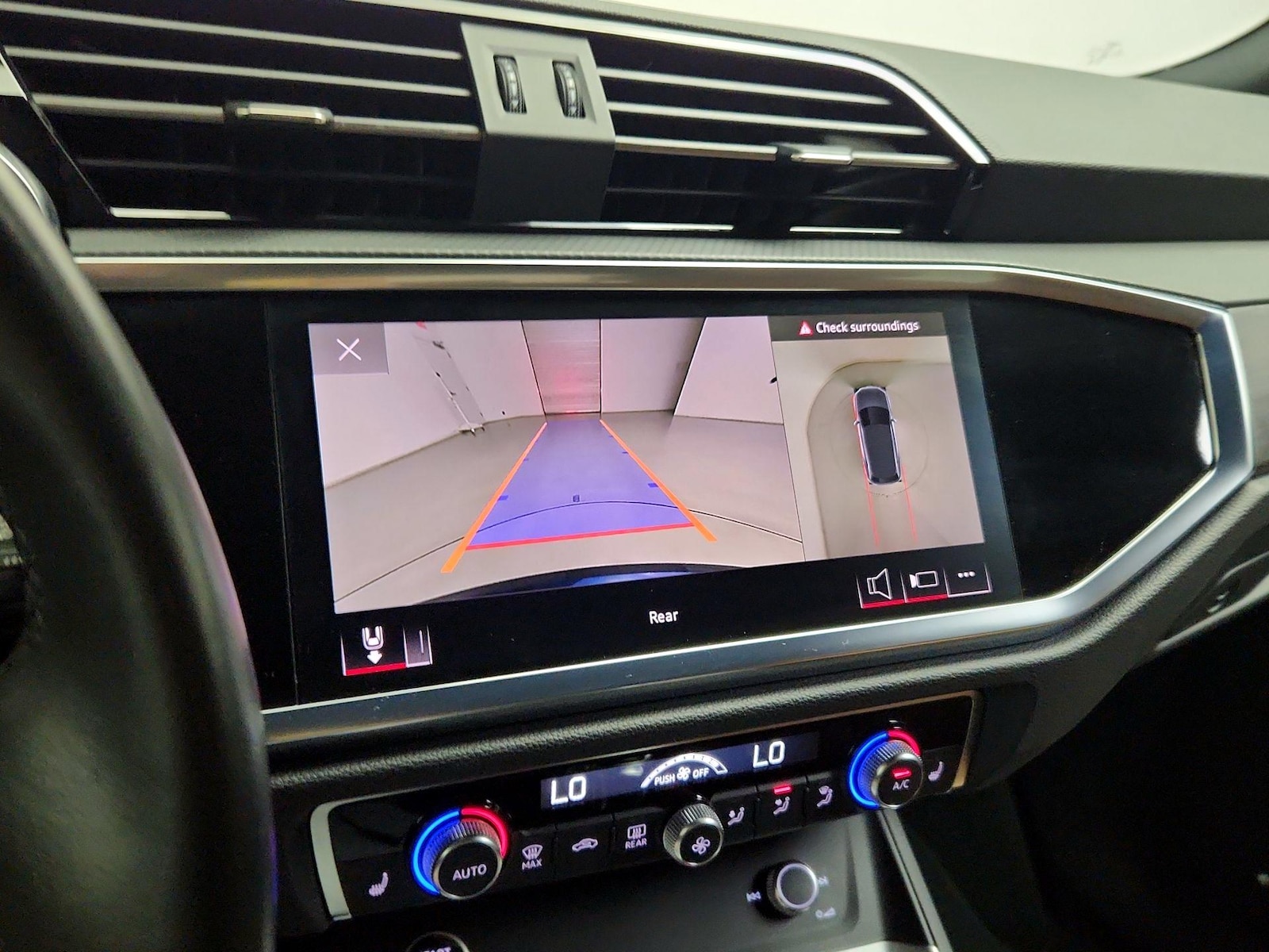 2024 Audi Q3 S Line Premium Plus - Photo 15