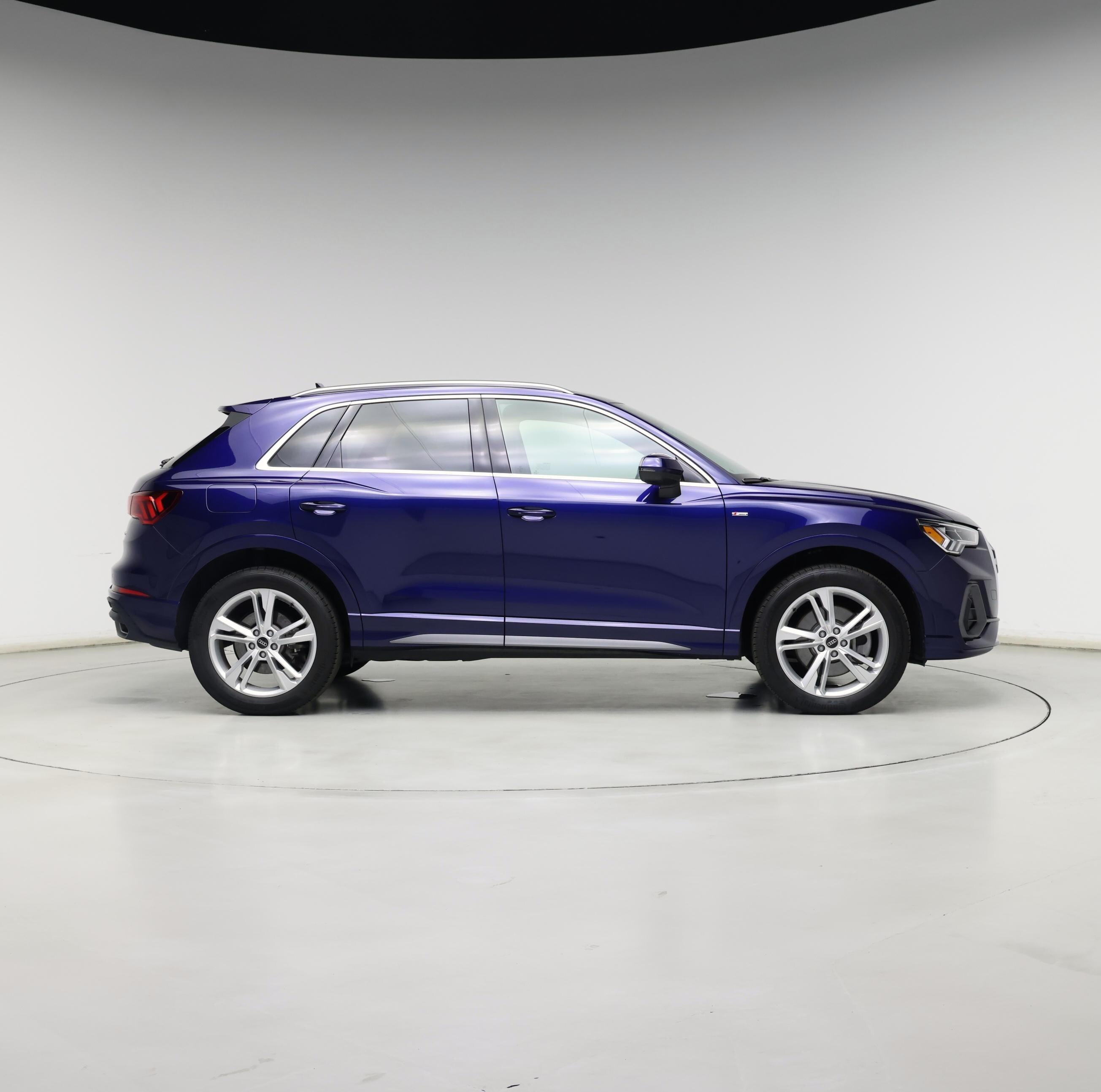 Thumbnail: 2024 Audi Q3 - 7