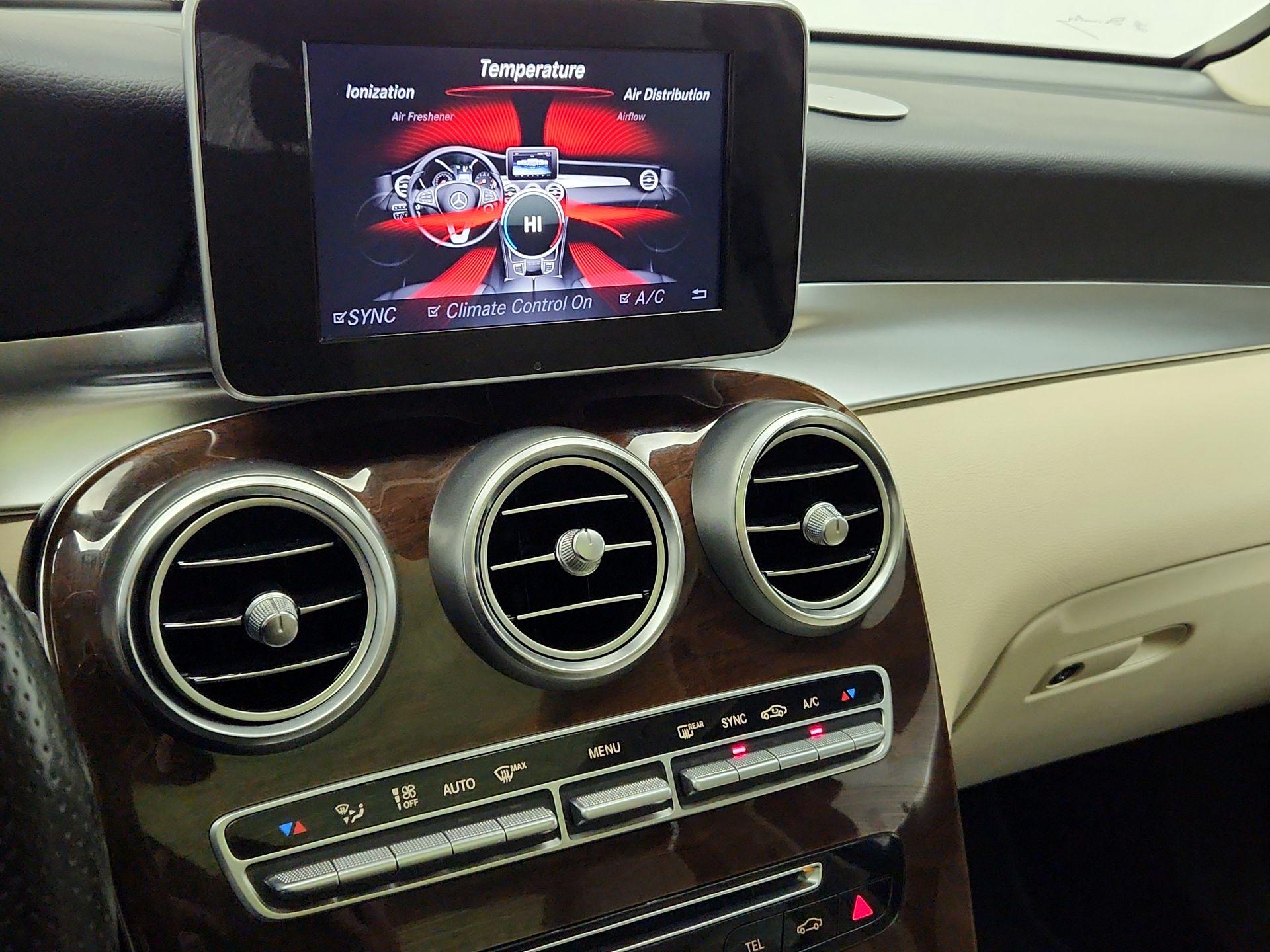 Thumbnail: 2016 Mercedes-Benz GLC - 16