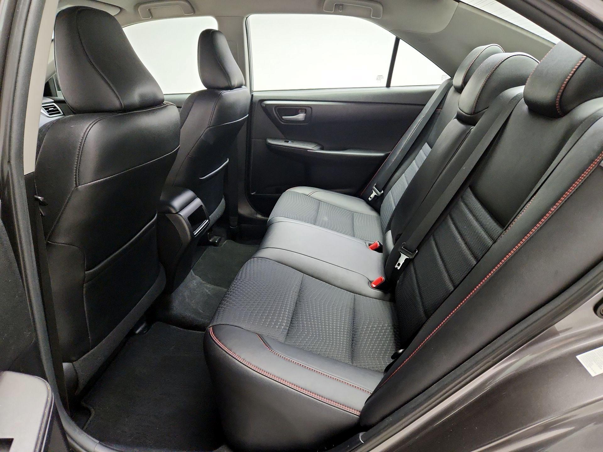 Thumbnail: 2015 Toyota Camry - 19