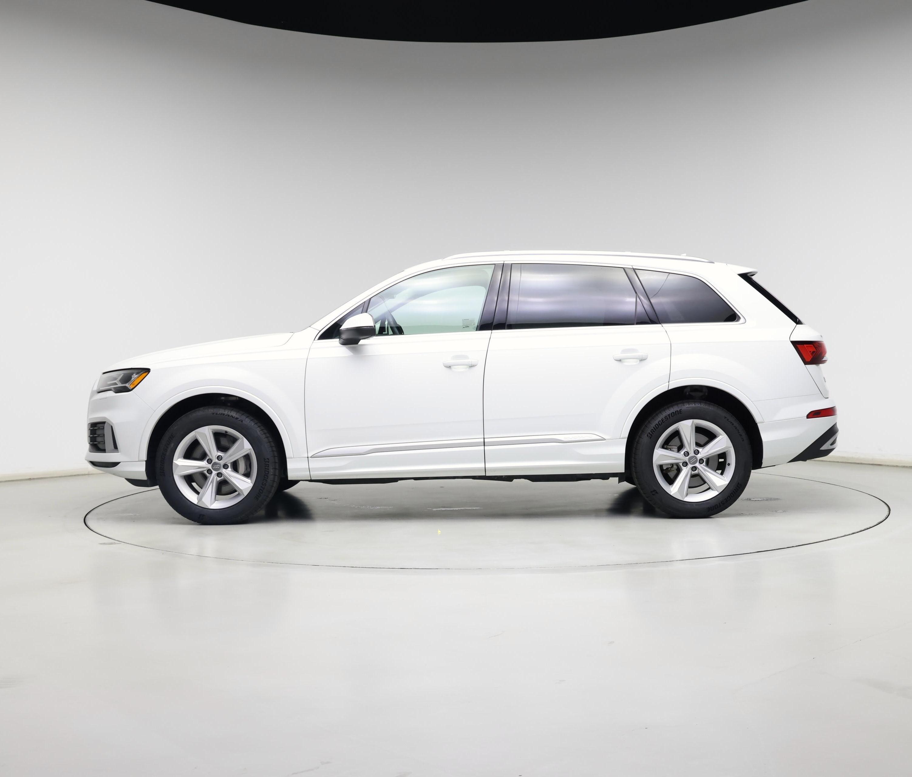 Thumbnail: 2020 Audi Q7 - 3
