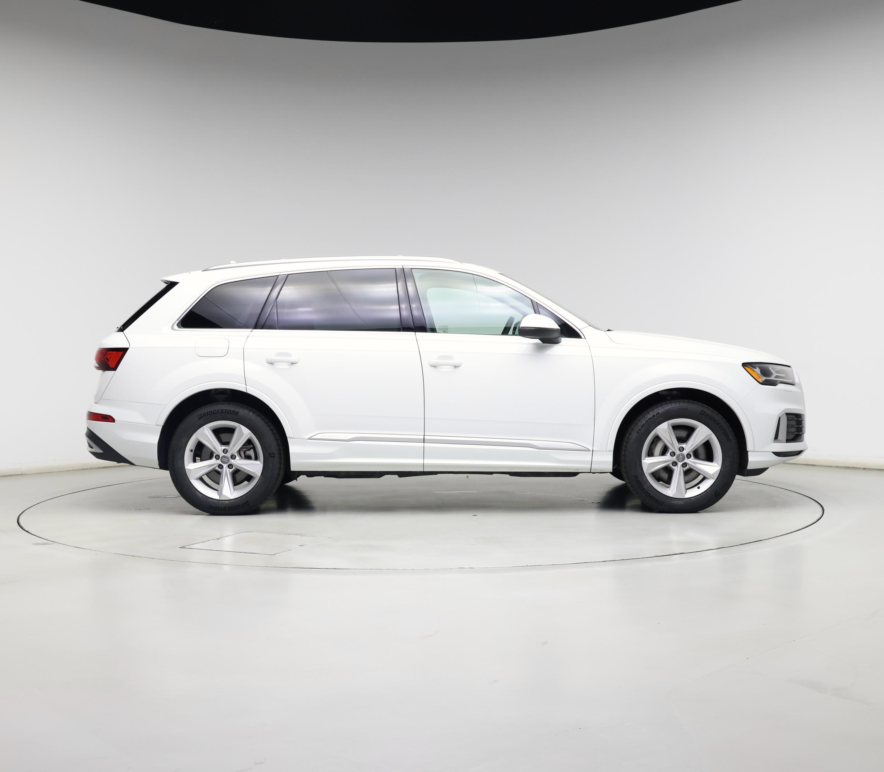 Thumbnail: 2020 Audi Q7 - 7