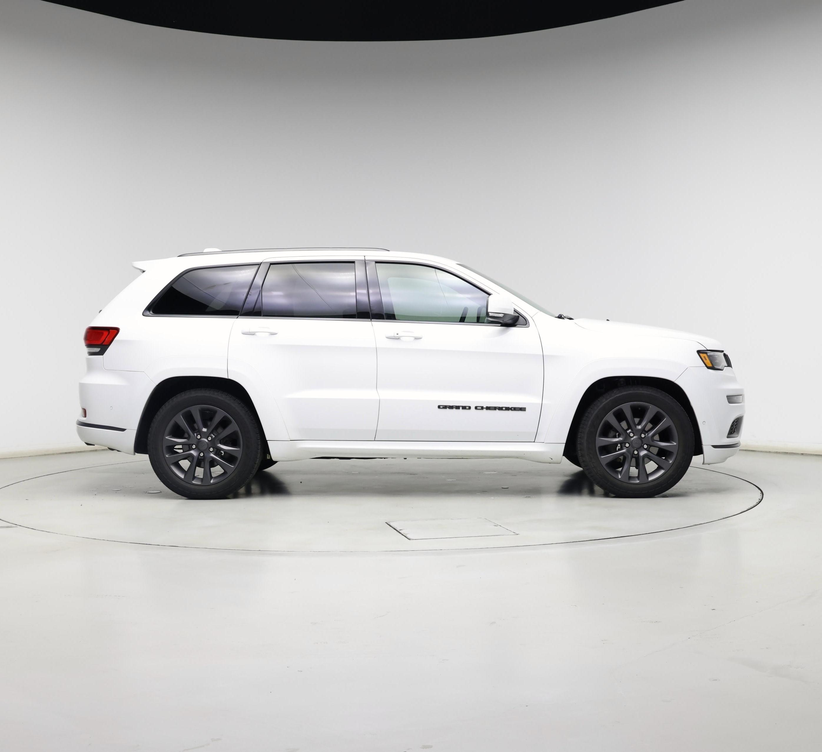 Thumbnail: 2019 Jeep Grand Cherokee - 7