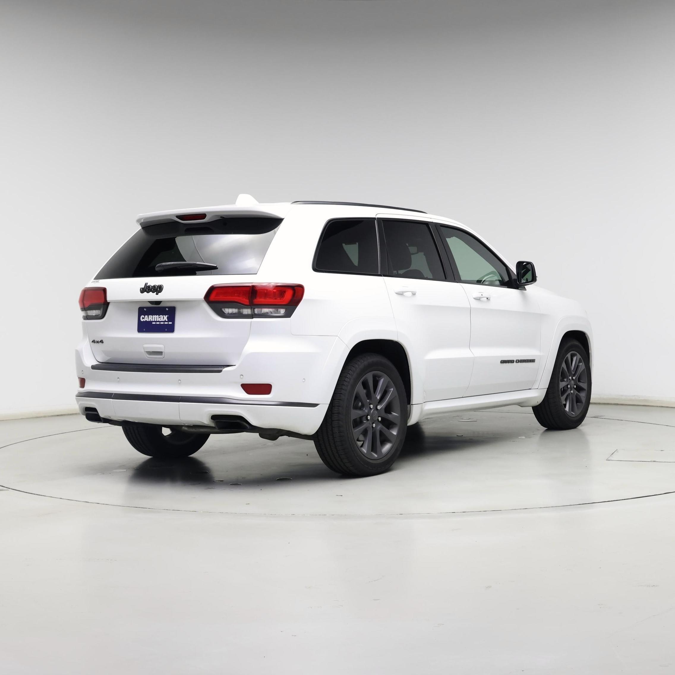 Thumbnail: 2019 Jeep Grand Cherokee - 8