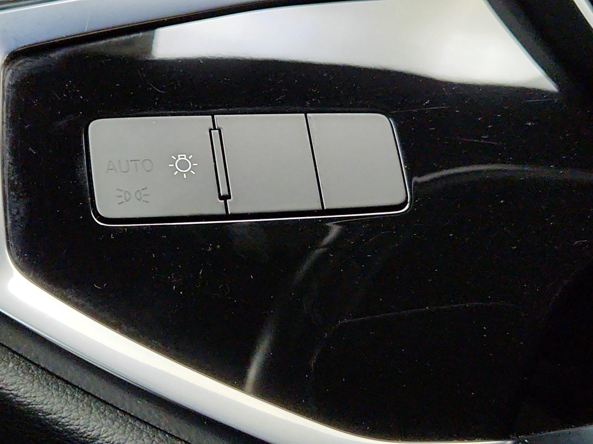 Thumbnail: 2021 Audi Q3 - 13