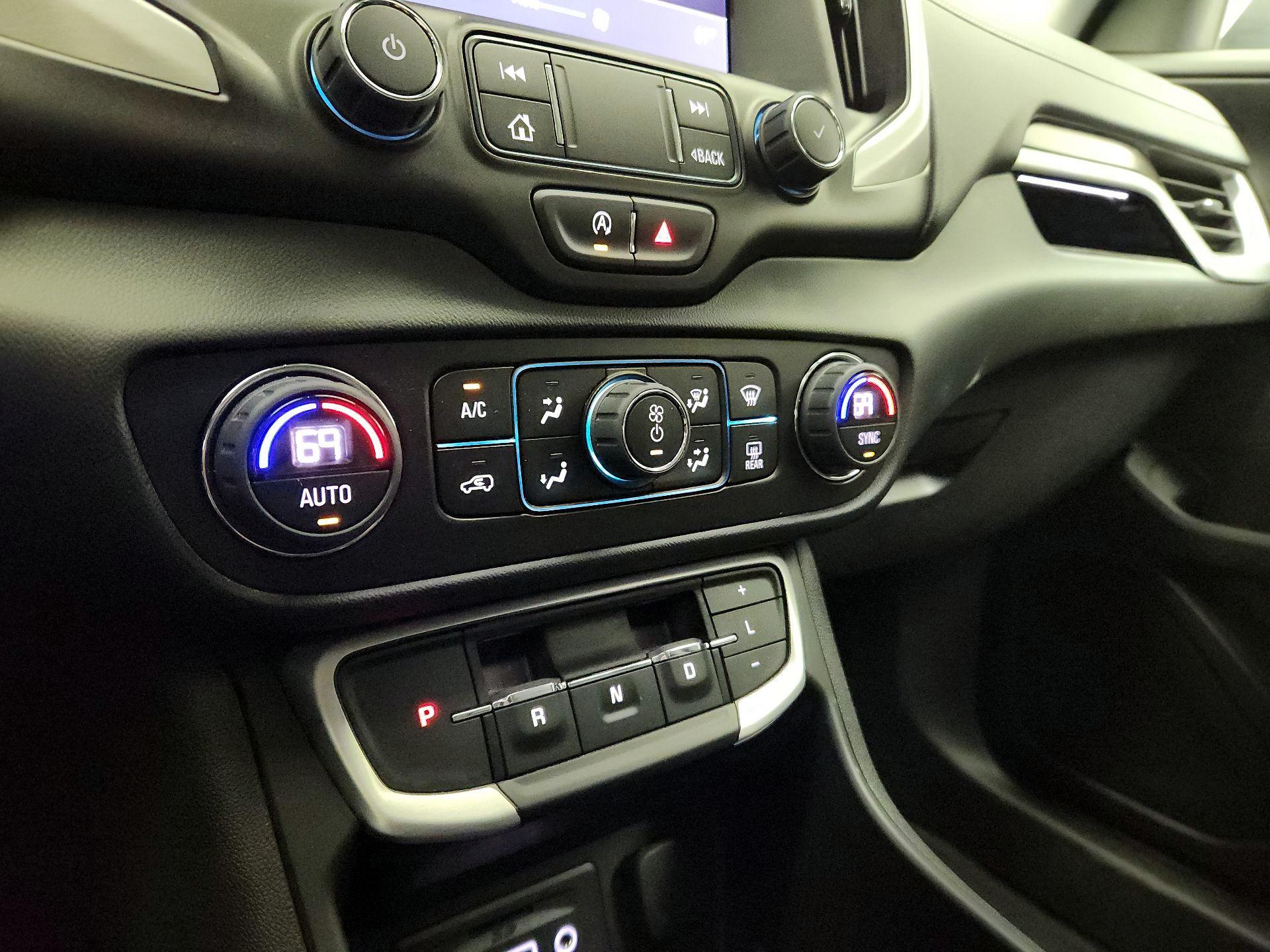 Thumbnail: 2022 GMC Terrain - 16