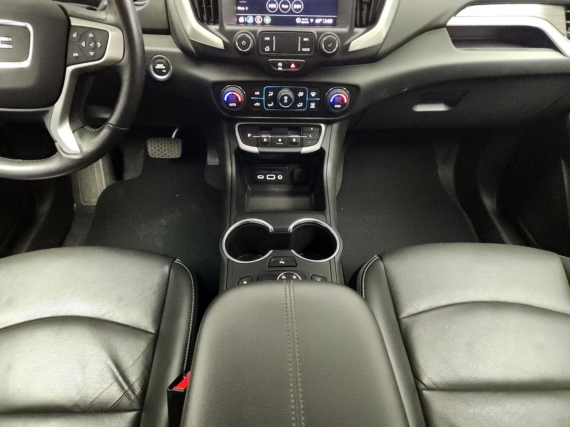Thumbnail: 2022 GMC Terrain - 17