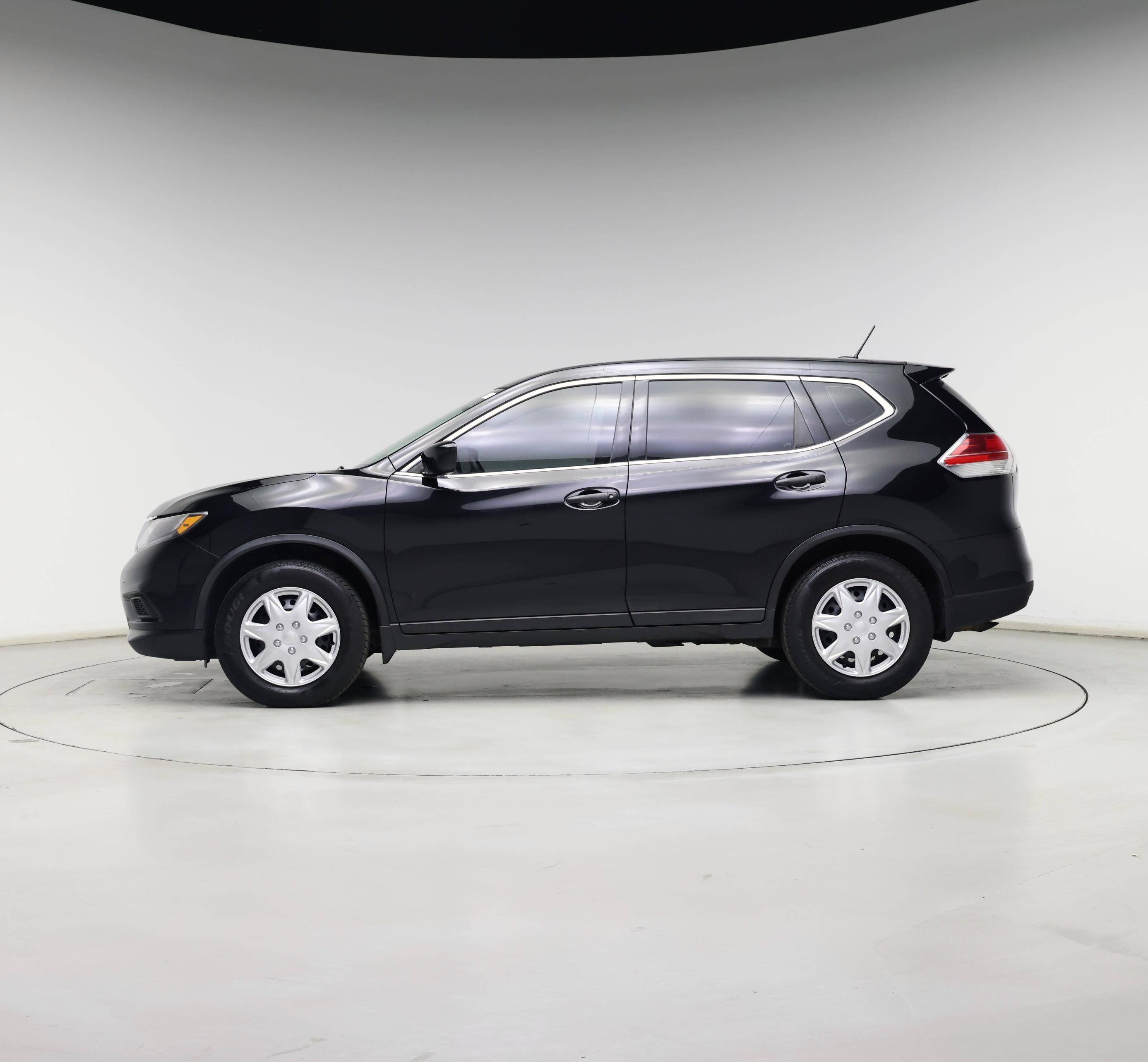 Thumbnail: 2016 Nissan Rogue - 3