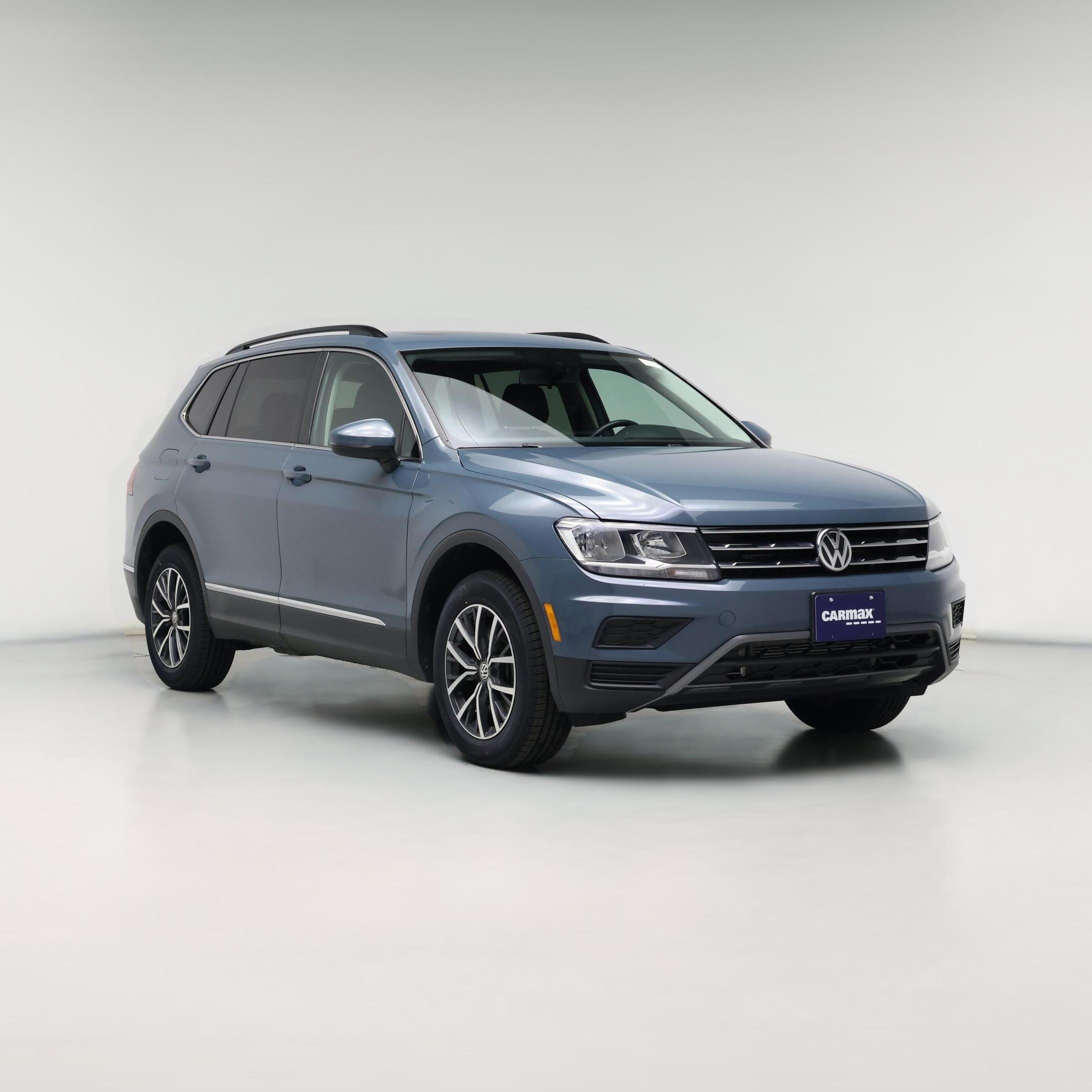 Thumbnail: 2020 Volkswagen Tiguan - 1