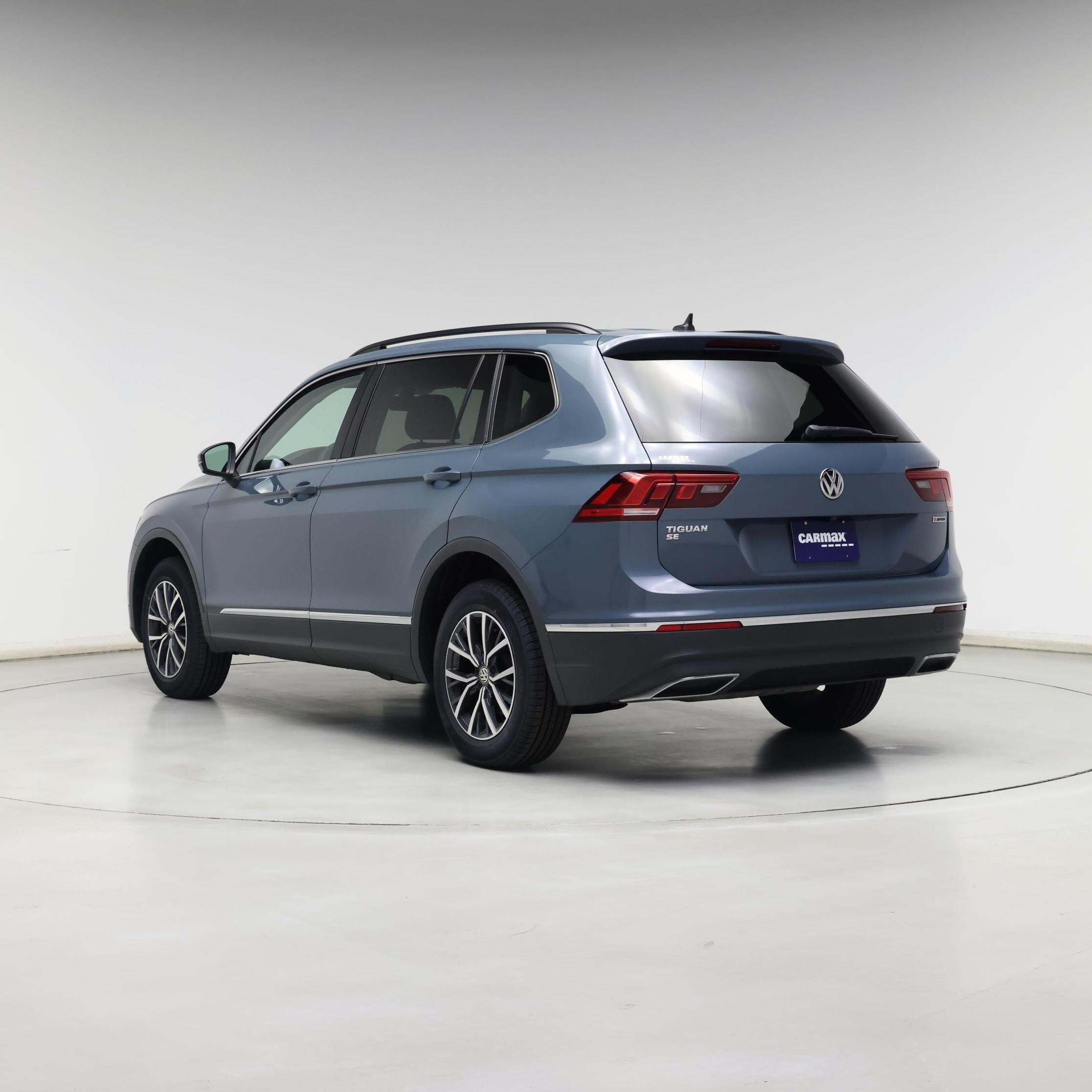 Thumbnail: 2020 Volkswagen Tiguan - 2