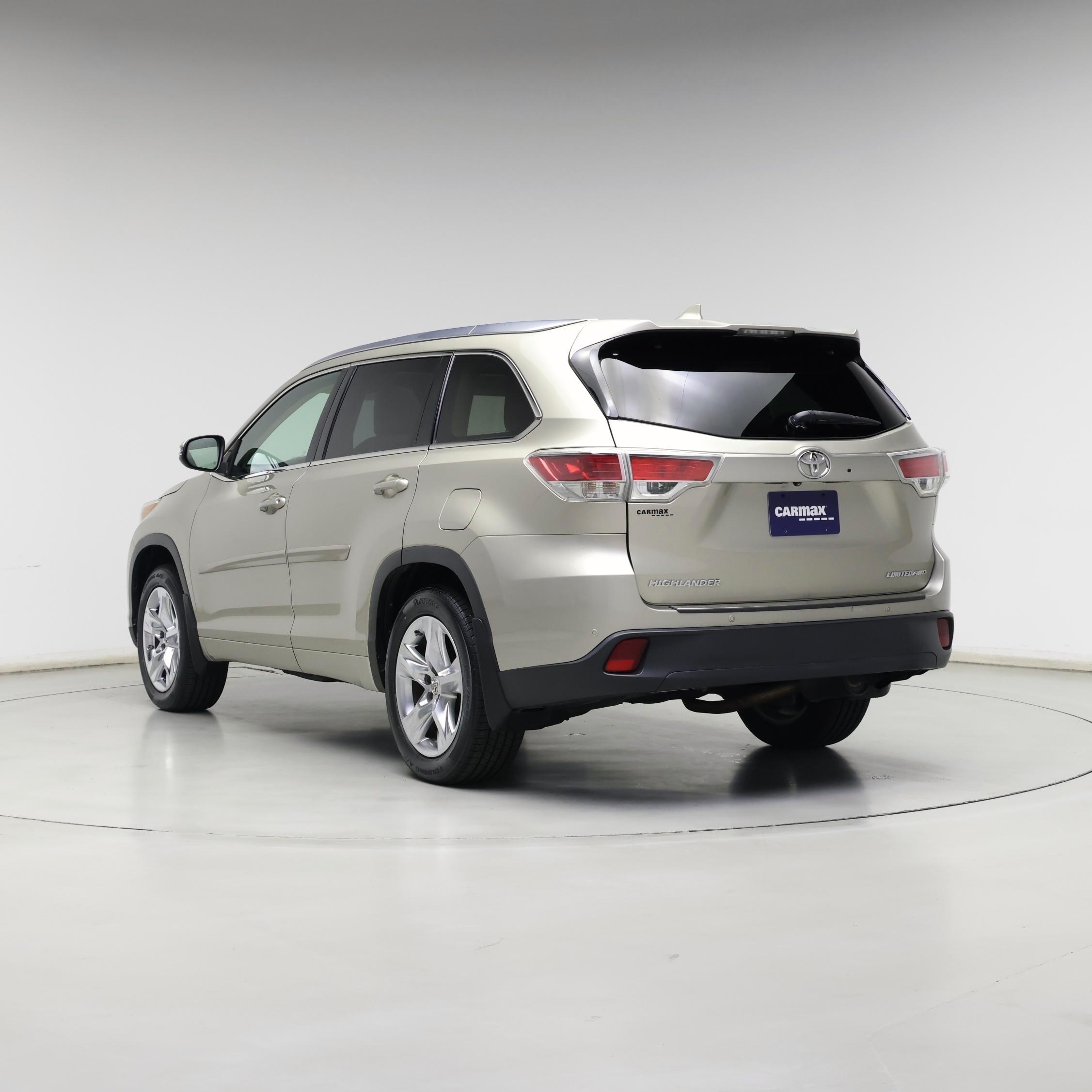 Thumbnail: 2015 Toyota Highlander - 2