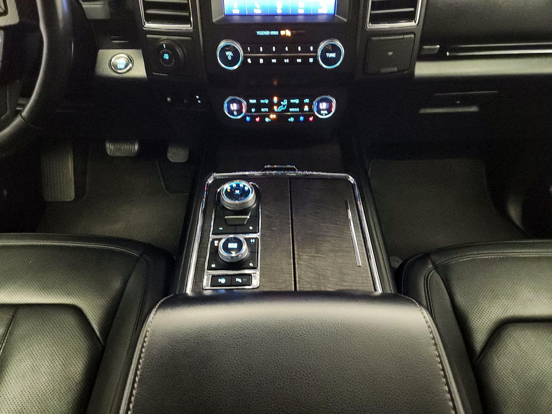 Thumbnail: 2020 Ford Expedition - 18