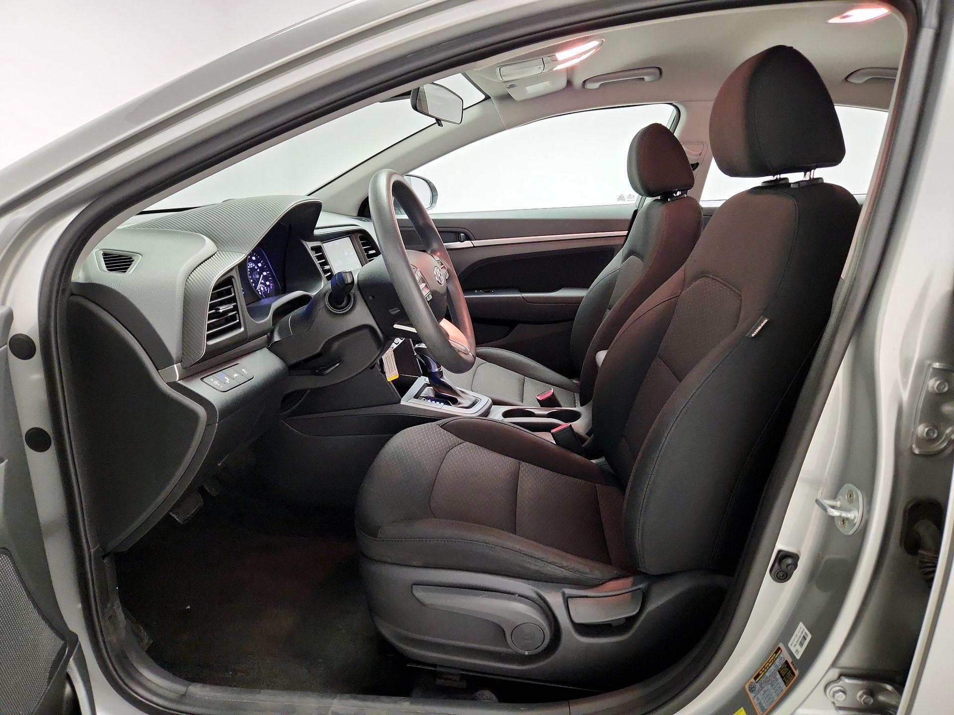 Thumbnail: 2020 Hyundai Elantra - 11