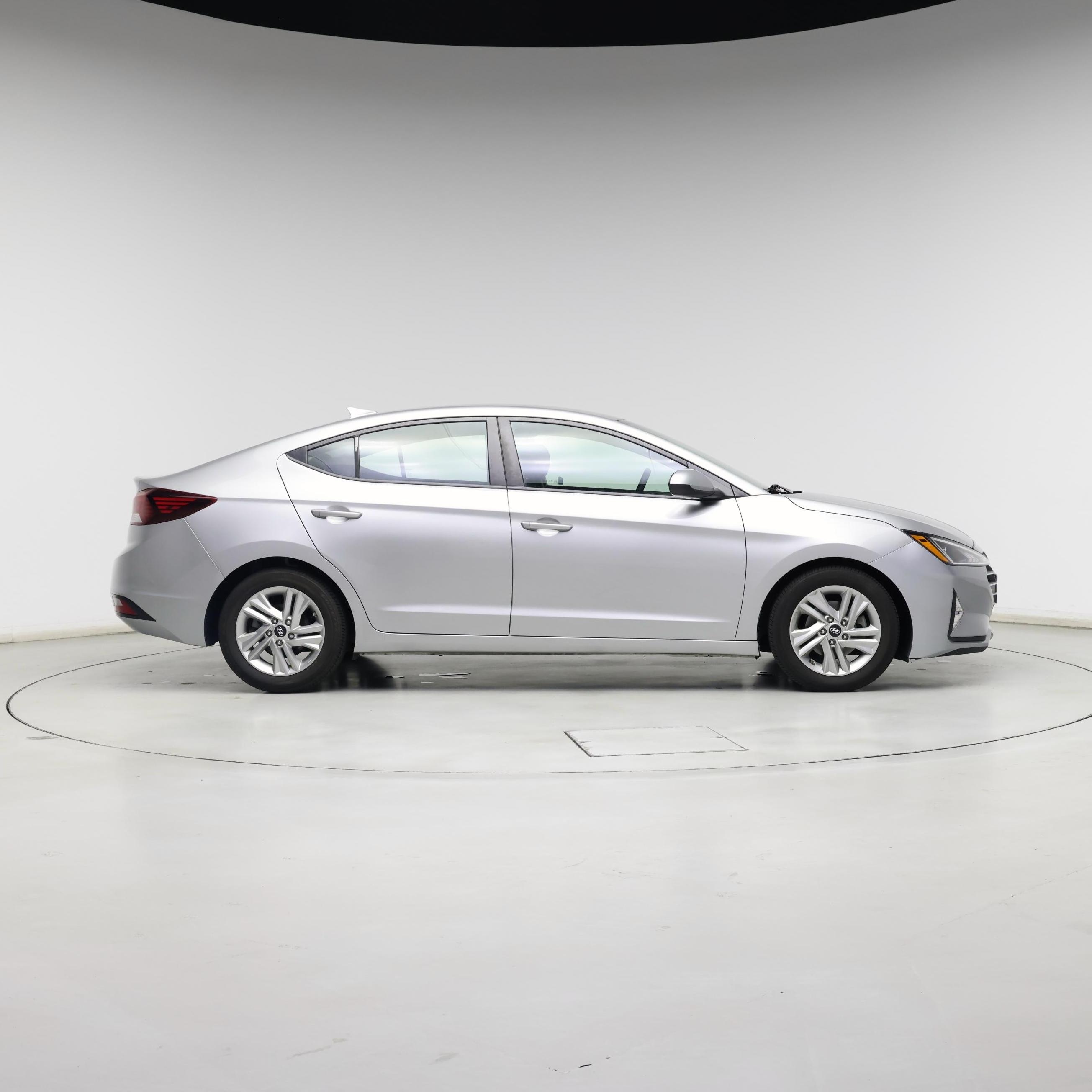 Thumbnail: 2020 Hyundai Elantra - 7
