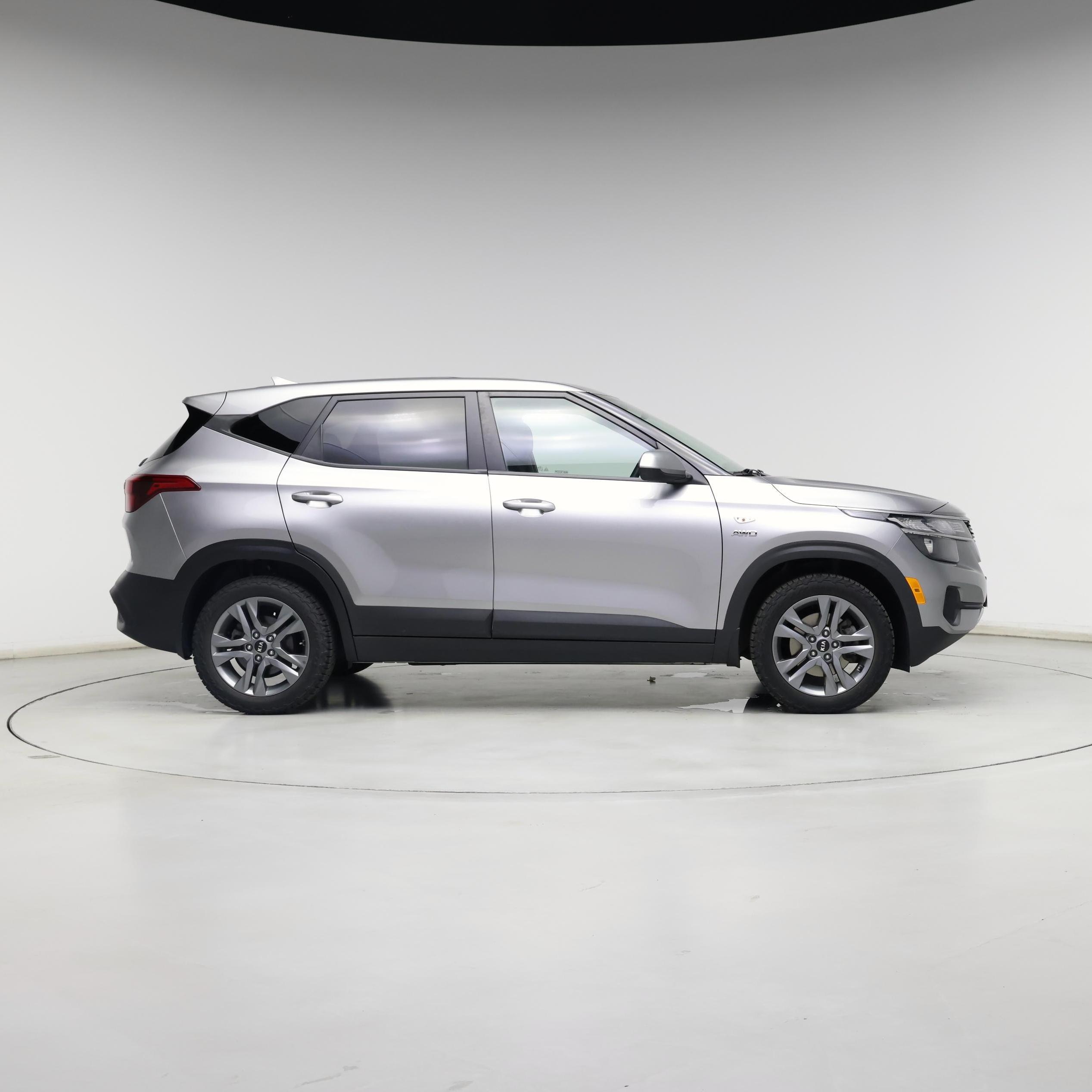 Thumbnail: 2021 Kia Seltos - 7