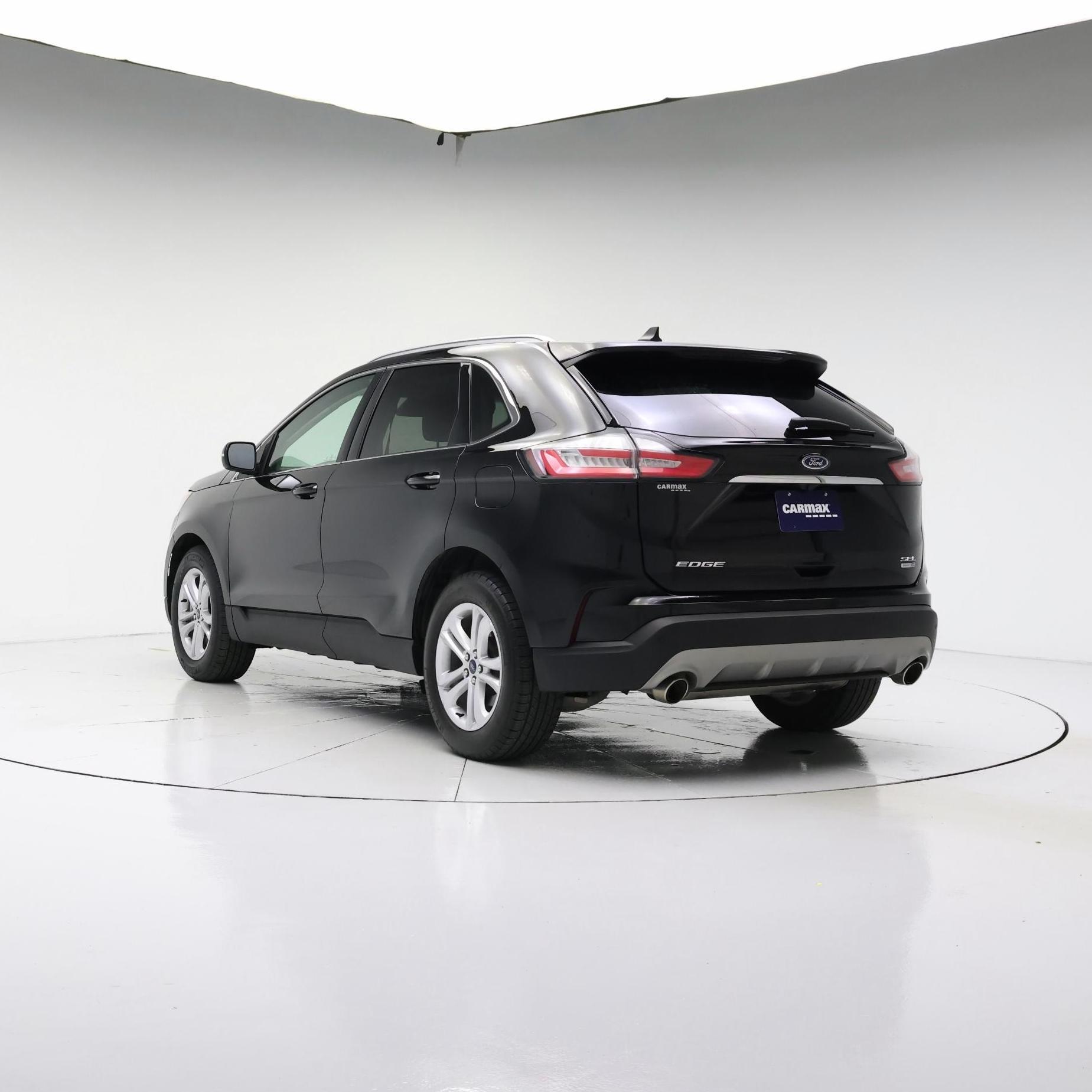 Thumbnail: 2020 Ford Edge - 2