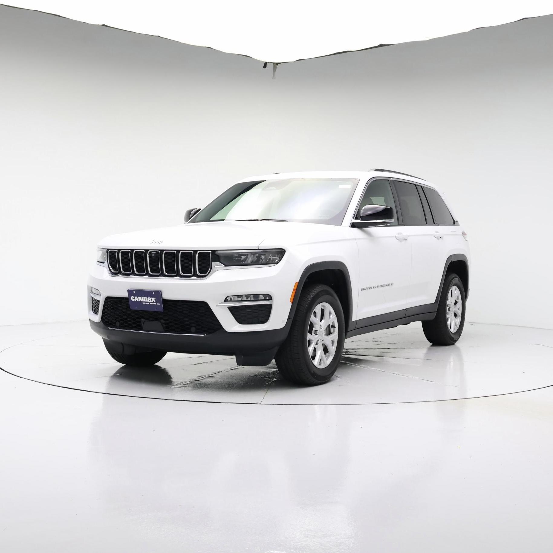 Thumbnail: 2023 Jeep Grand Cherokee - 4