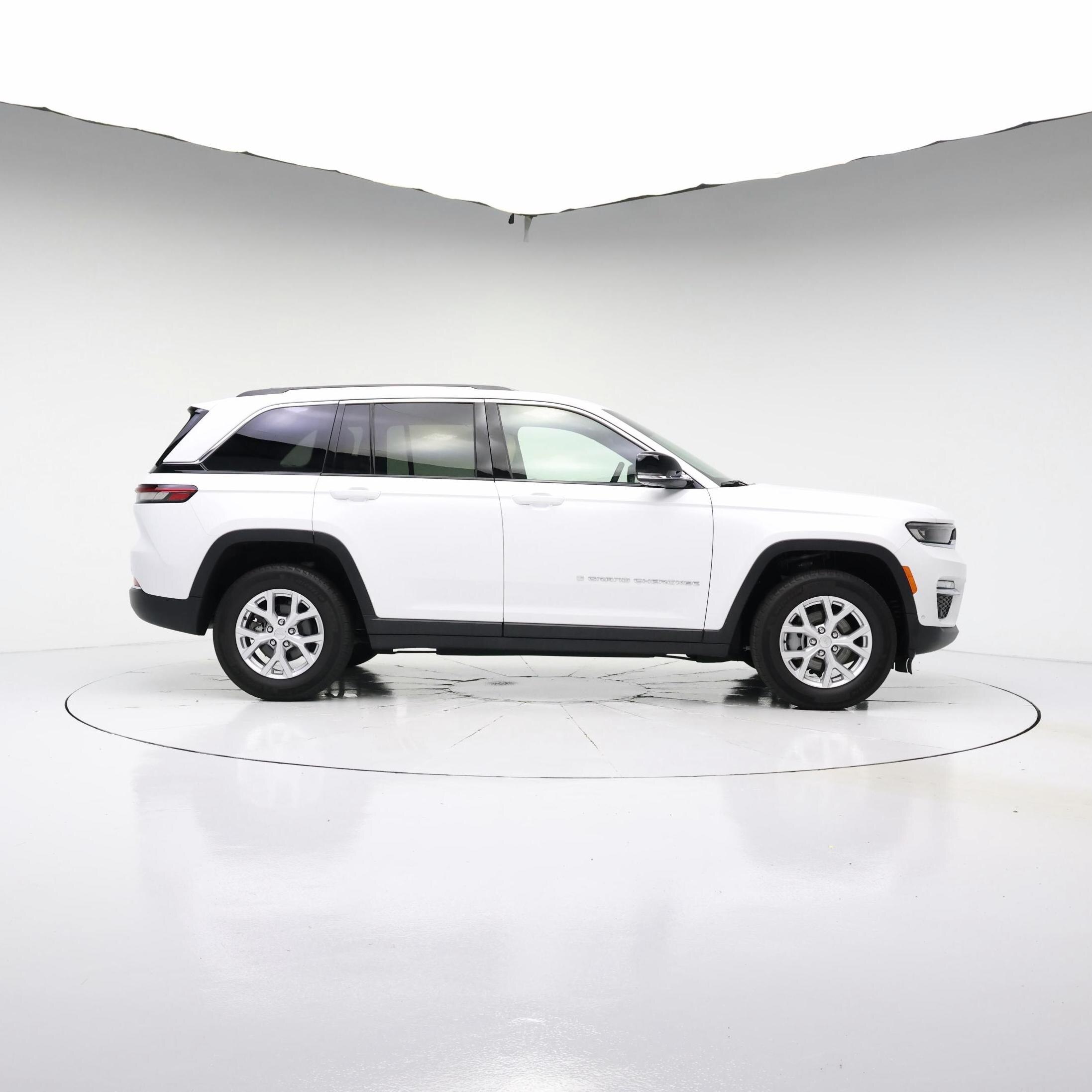 Thumbnail: 2023 Jeep Grand Cherokee - 7