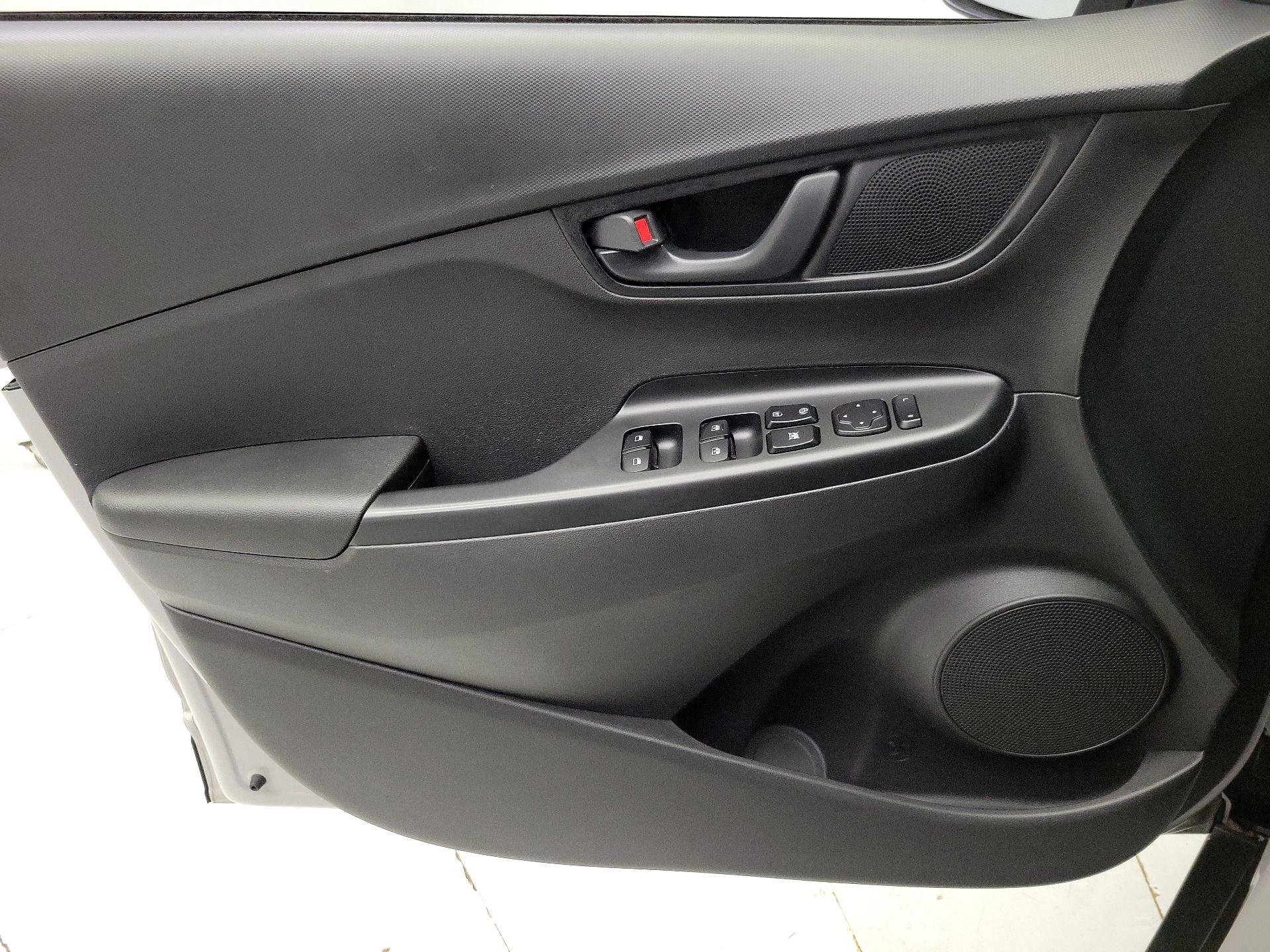 Thumbnail: 2023 Hyundai Kona - 12