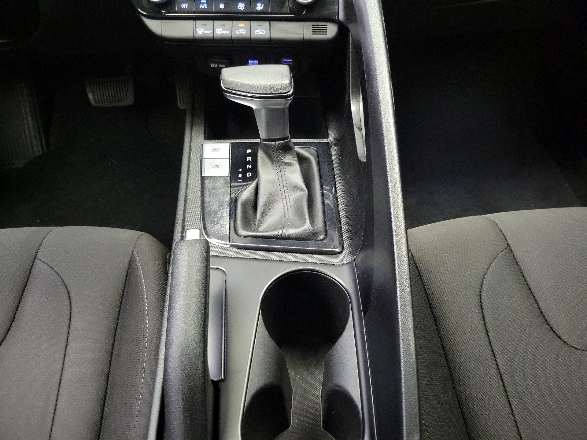 Thumbnail: 2023 Hyundai Elantra - 17