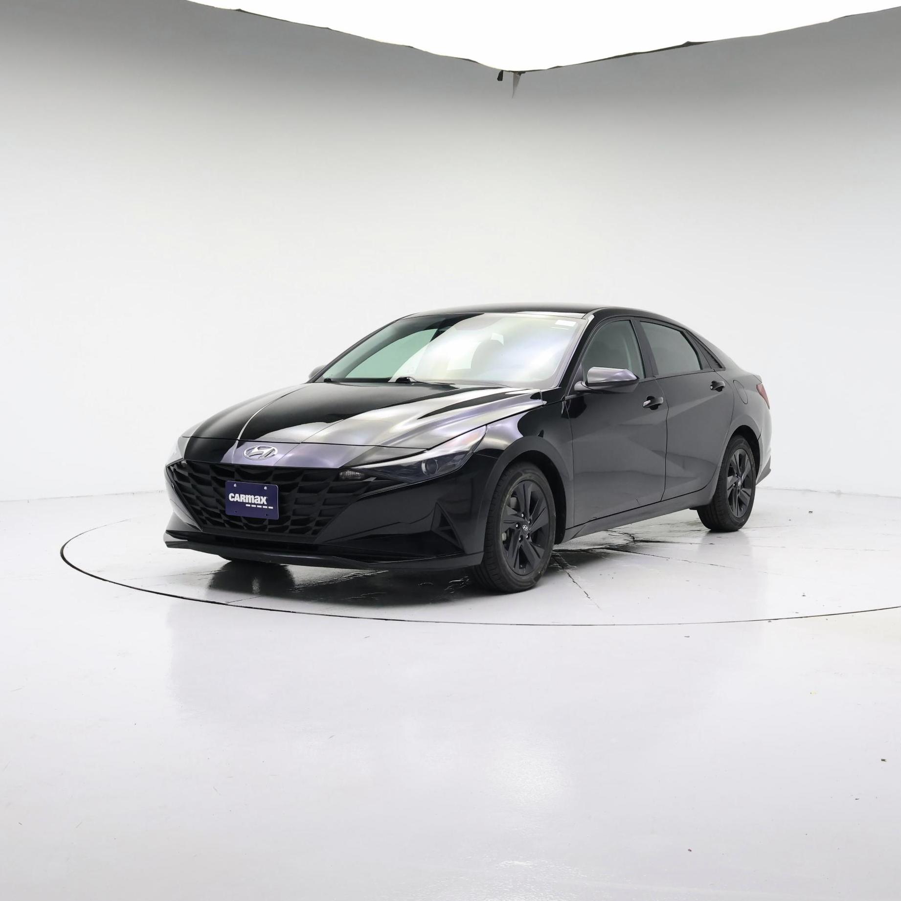 Thumbnail: 2023 Hyundai Elantra - 4