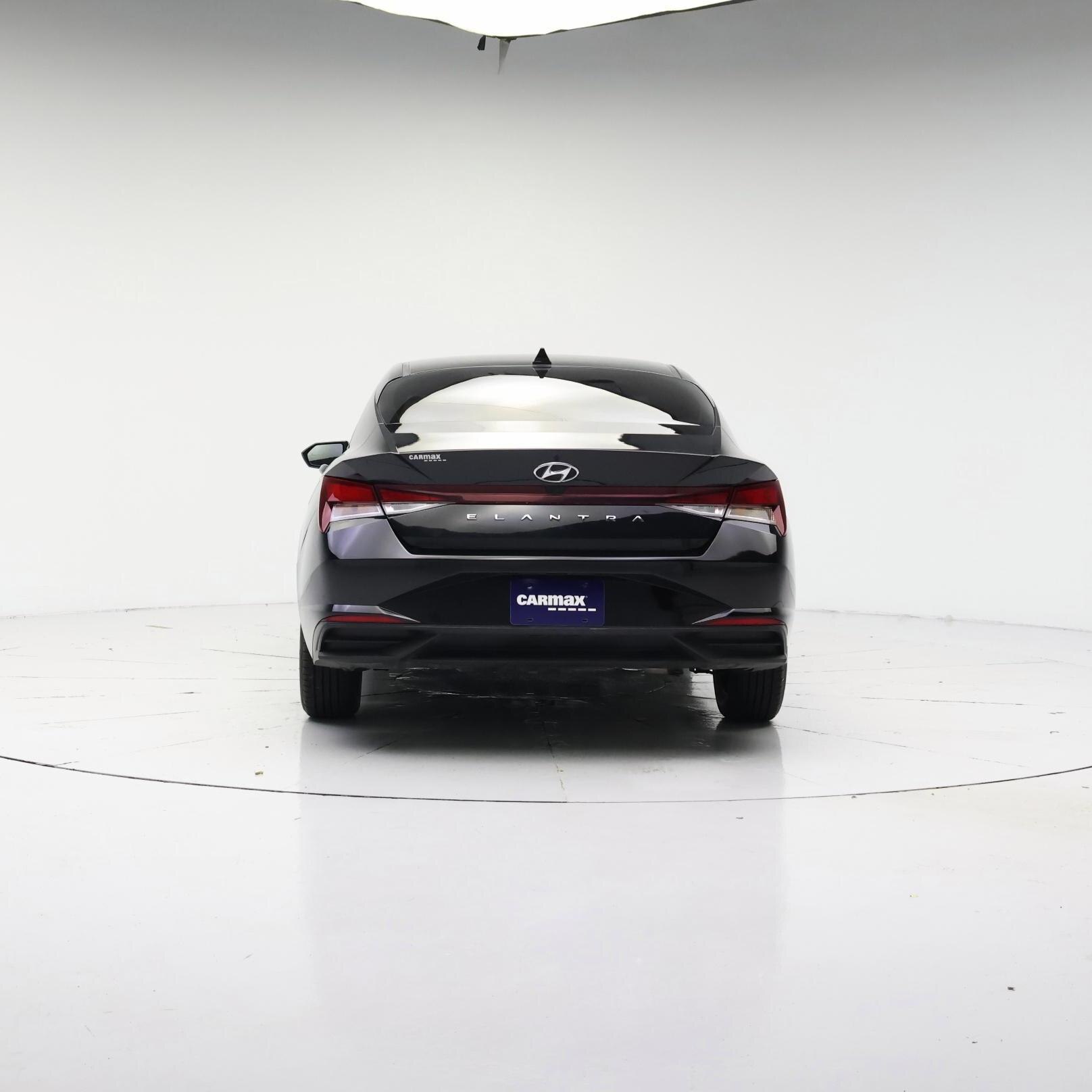 Thumbnail: 2023 Hyundai Elantra - 6