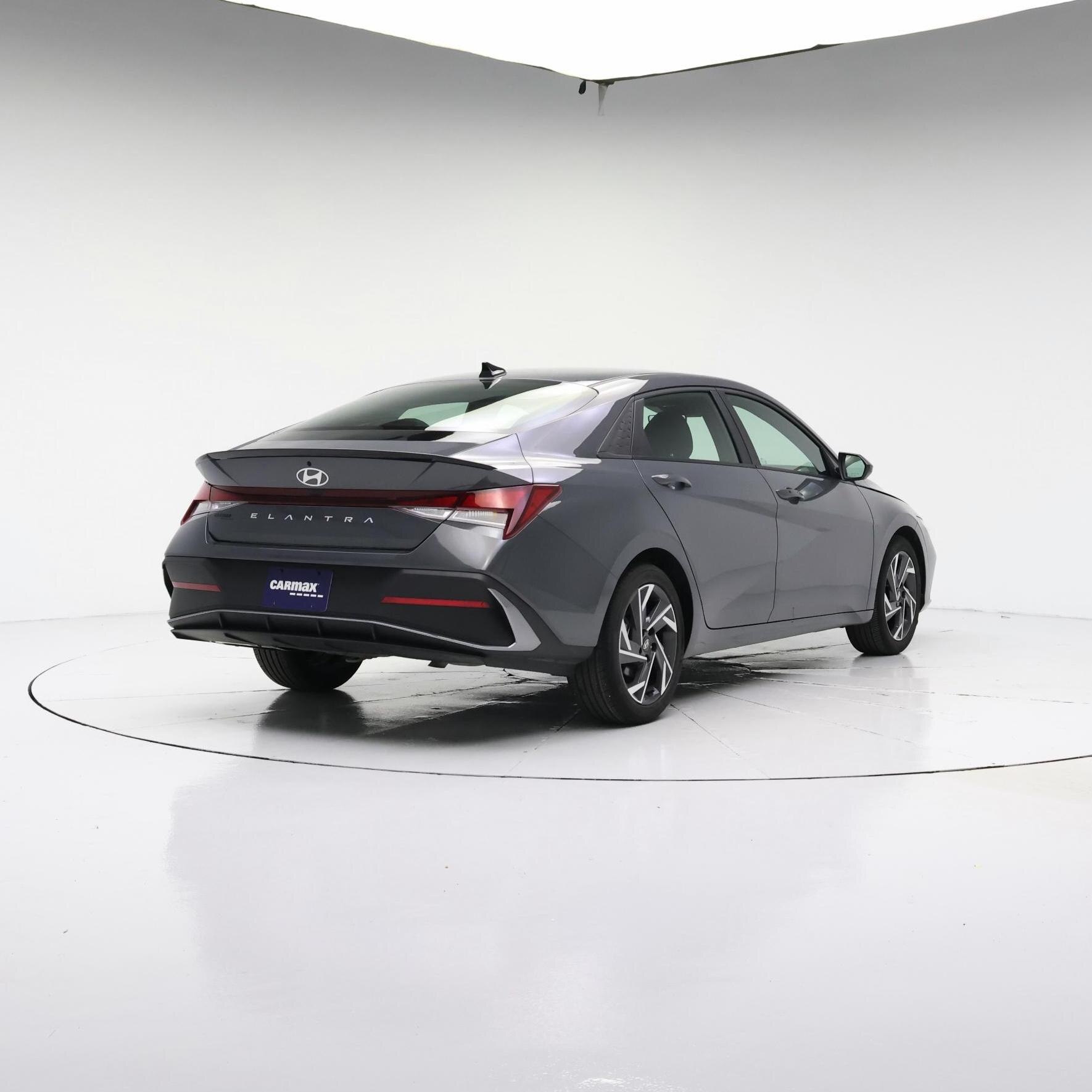 Thumbnail: 2025 Hyundai Elantra - 8