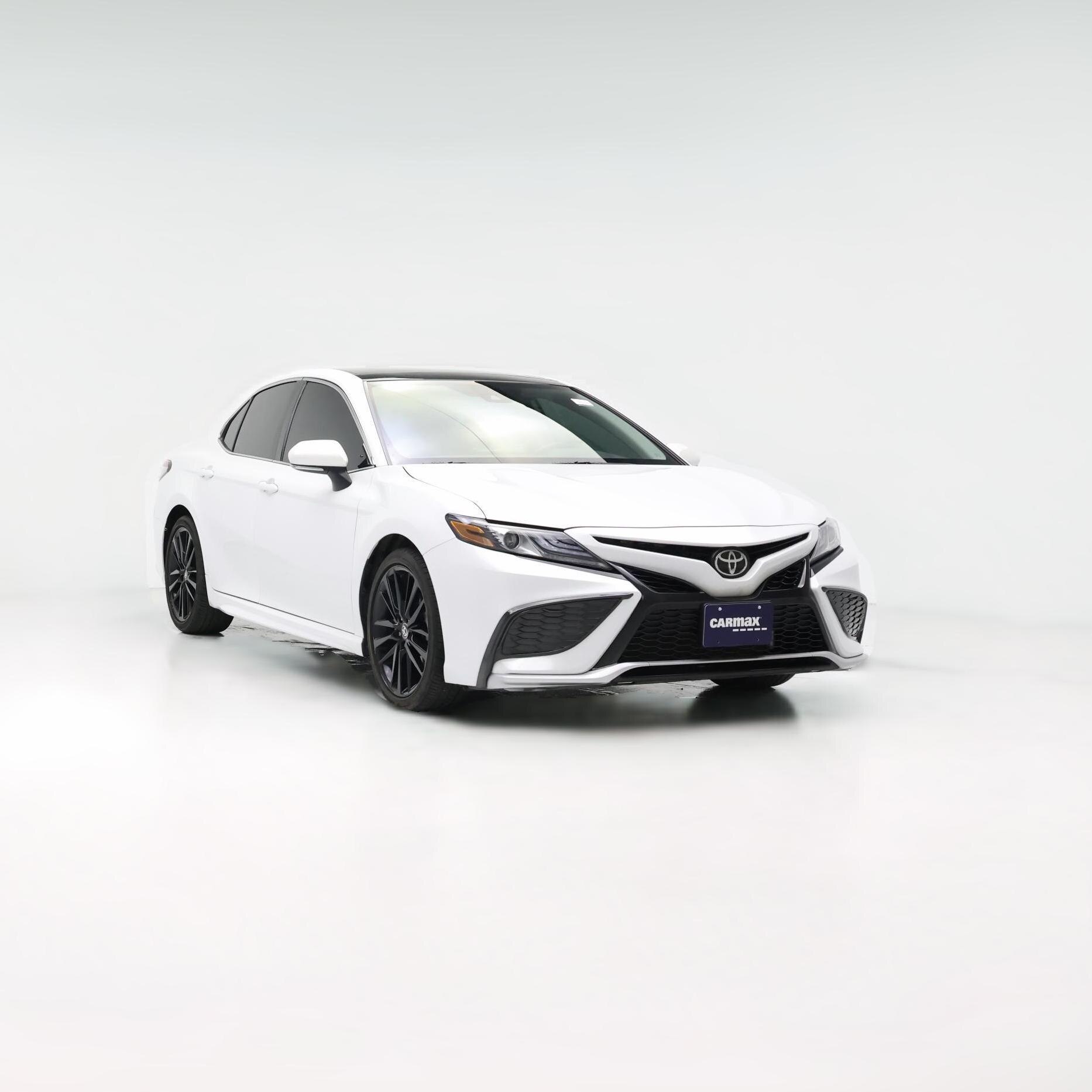 Thumbnail: 2022 Toyota Camry - 1