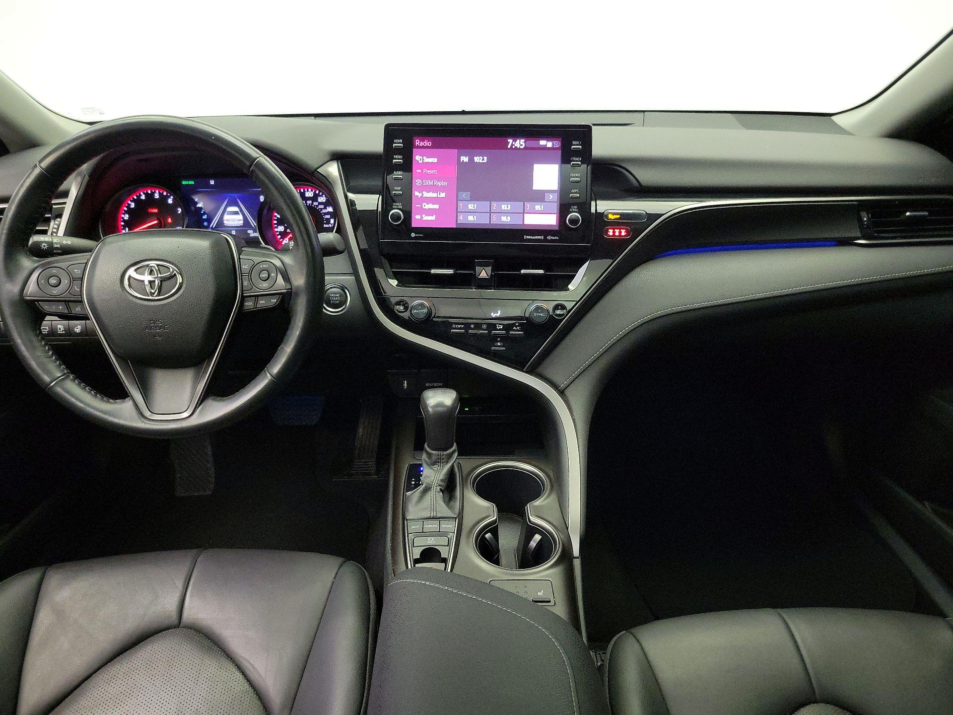Thumbnail: 2022 Toyota Camry - 9