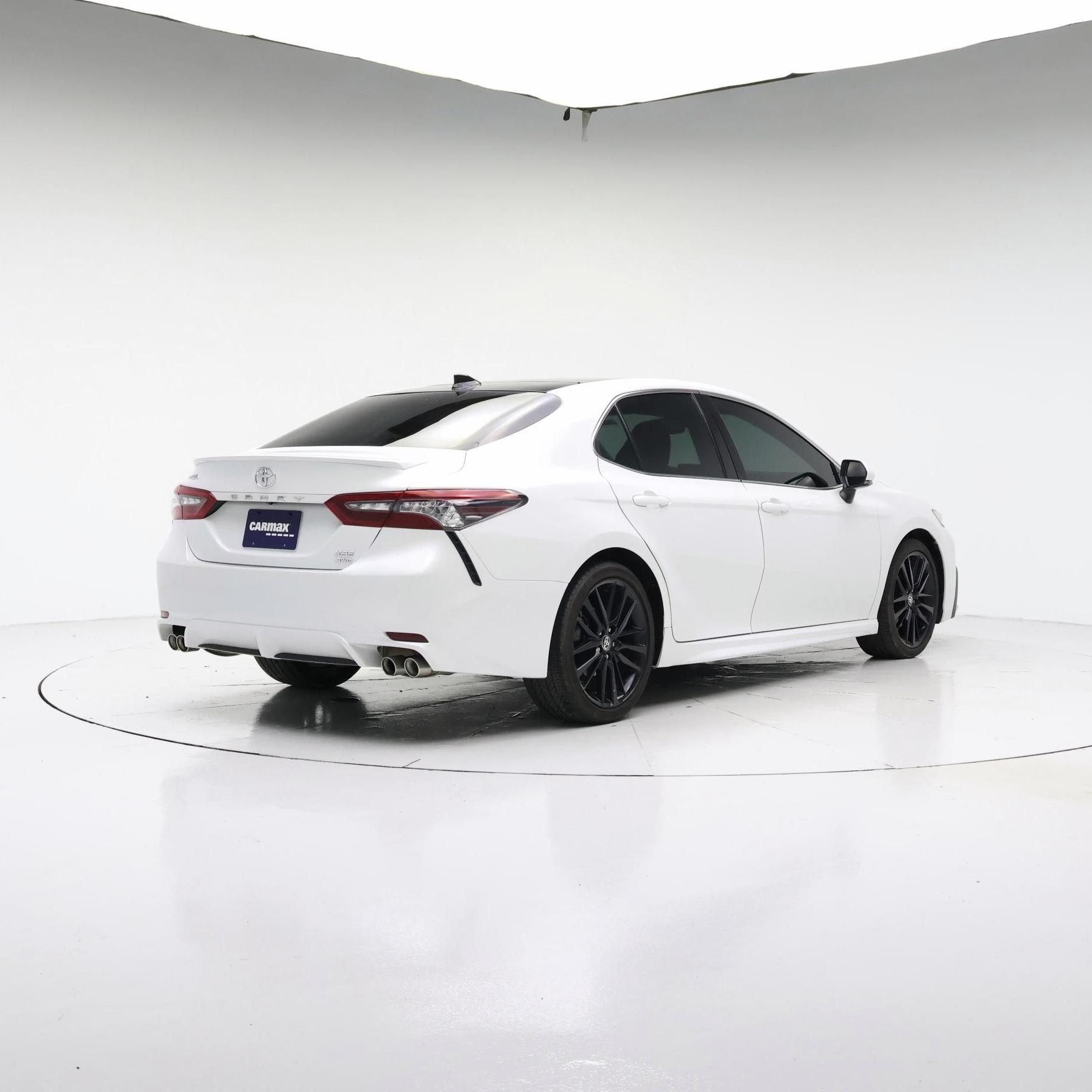 Thumbnail: 2022 Toyota Camry - 8