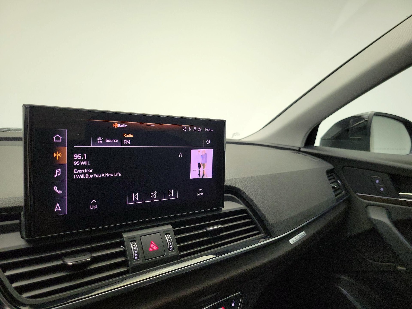 2023 Audi Q5 Premium - Photo 16