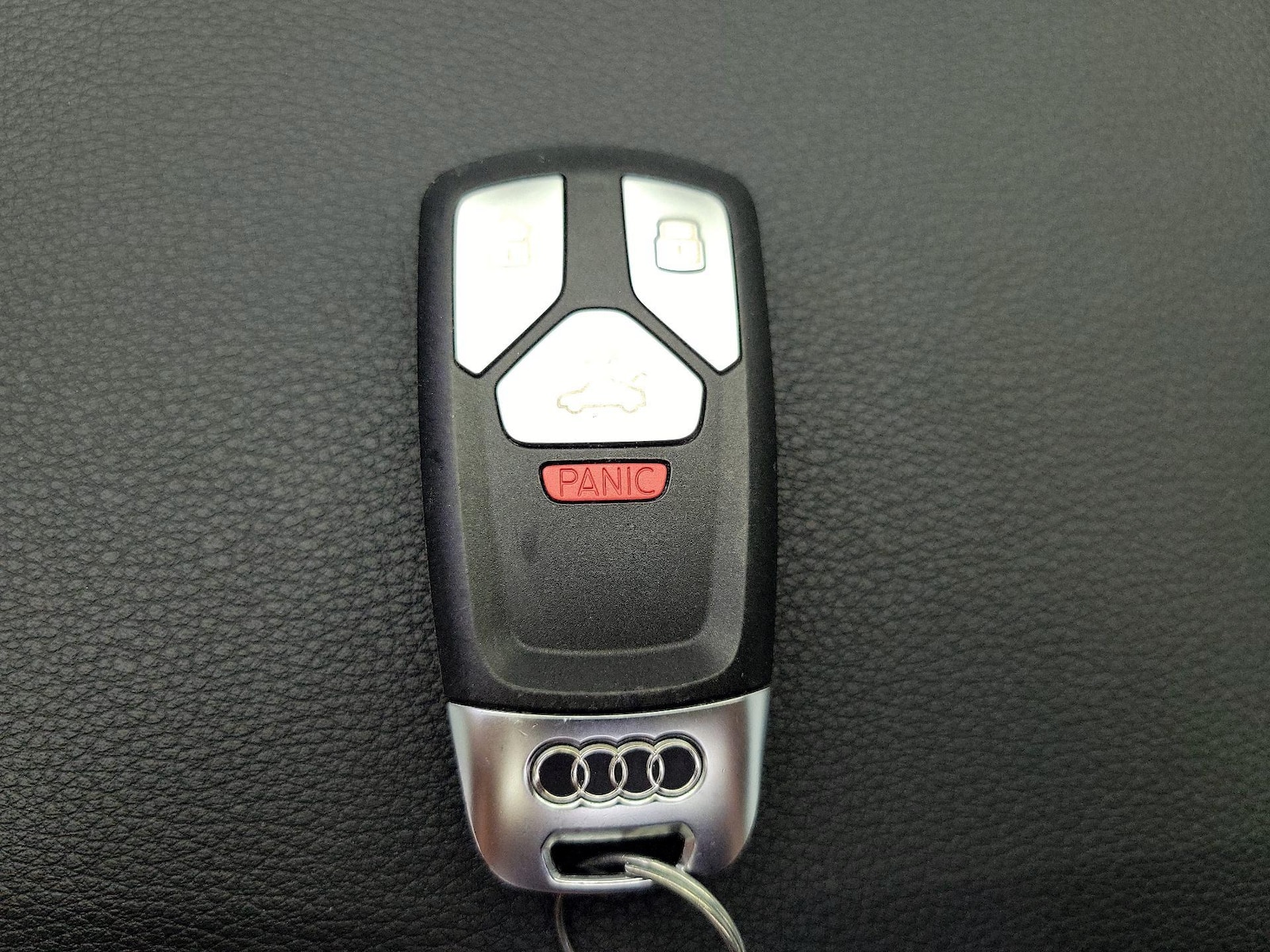 2023 Audi Q5 Premium - Photo 23