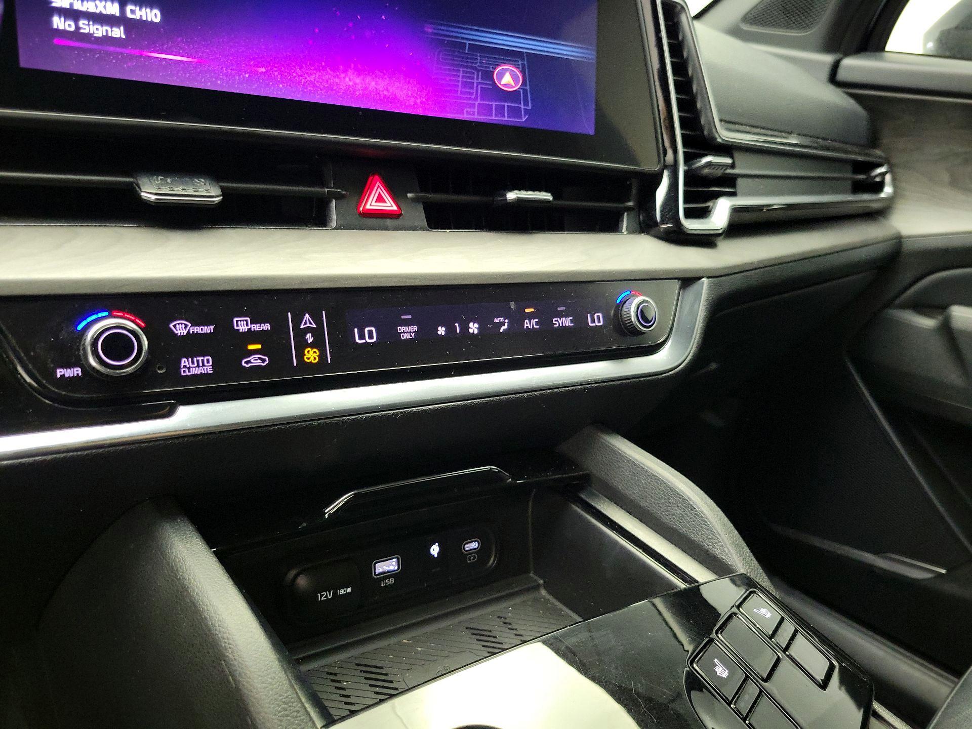Thumbnail: 2023 Kia Sportage - 17