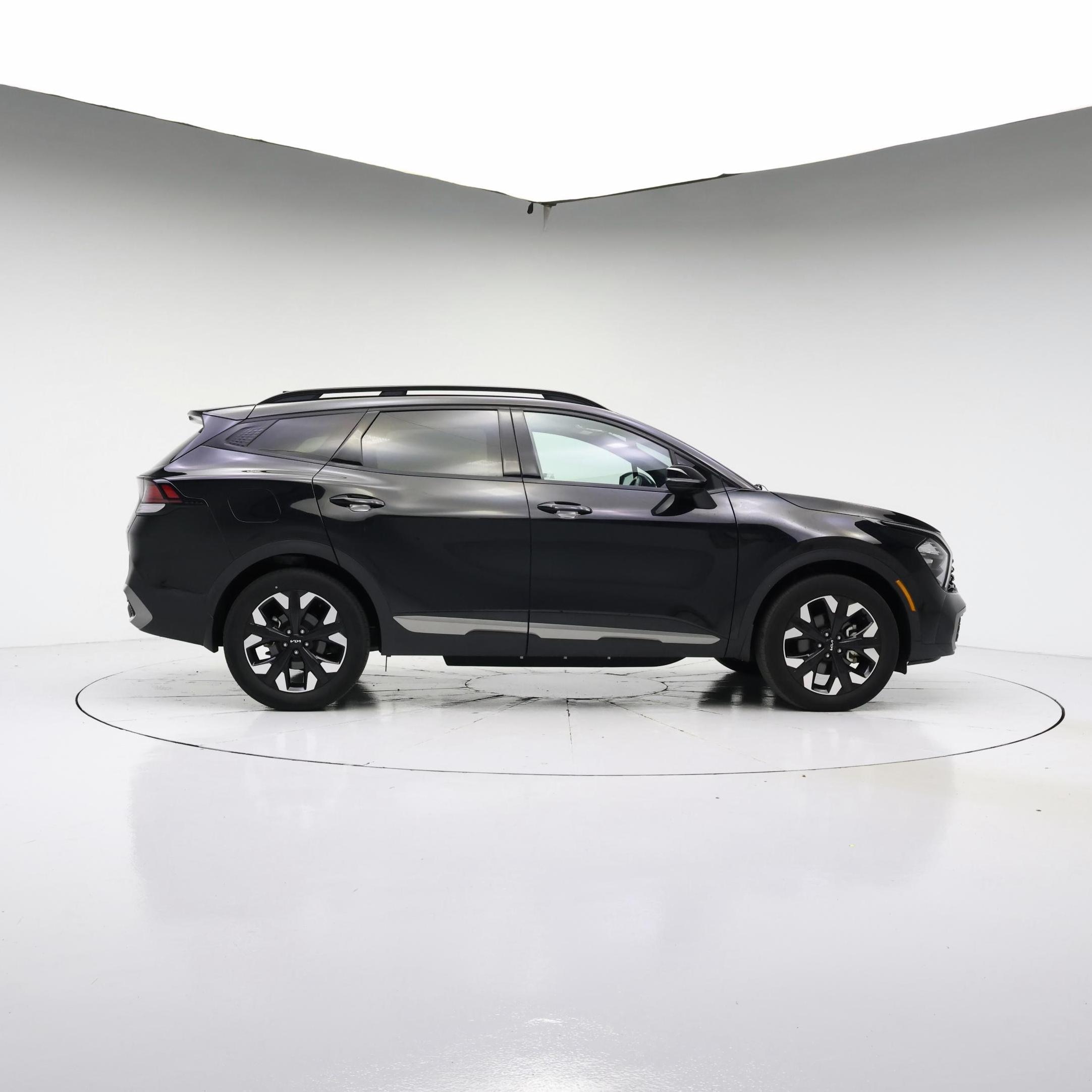 Thumbnail: 2023 Kia Sportage - 3
