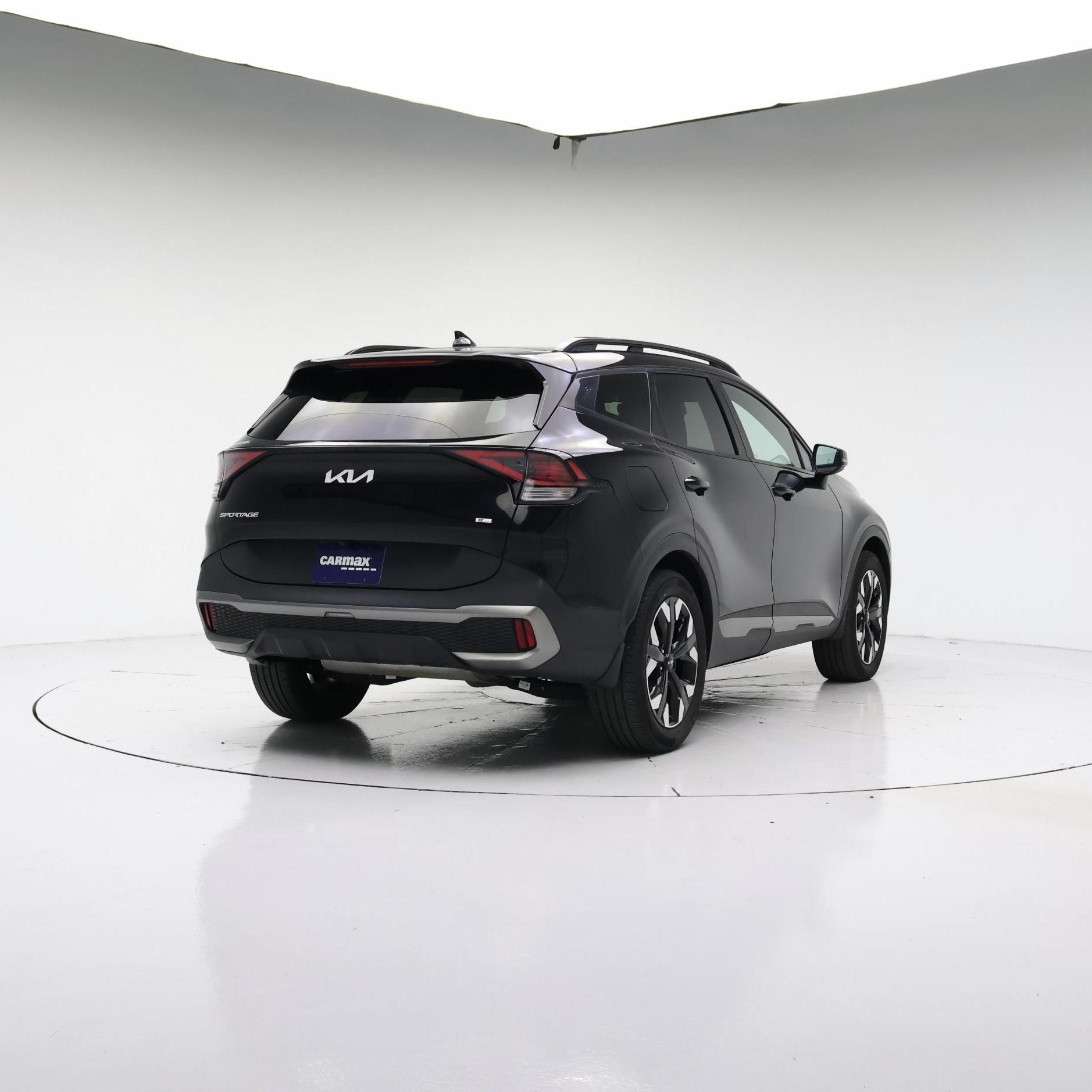 Thumbnail: 2023 Kia Sportage - 4