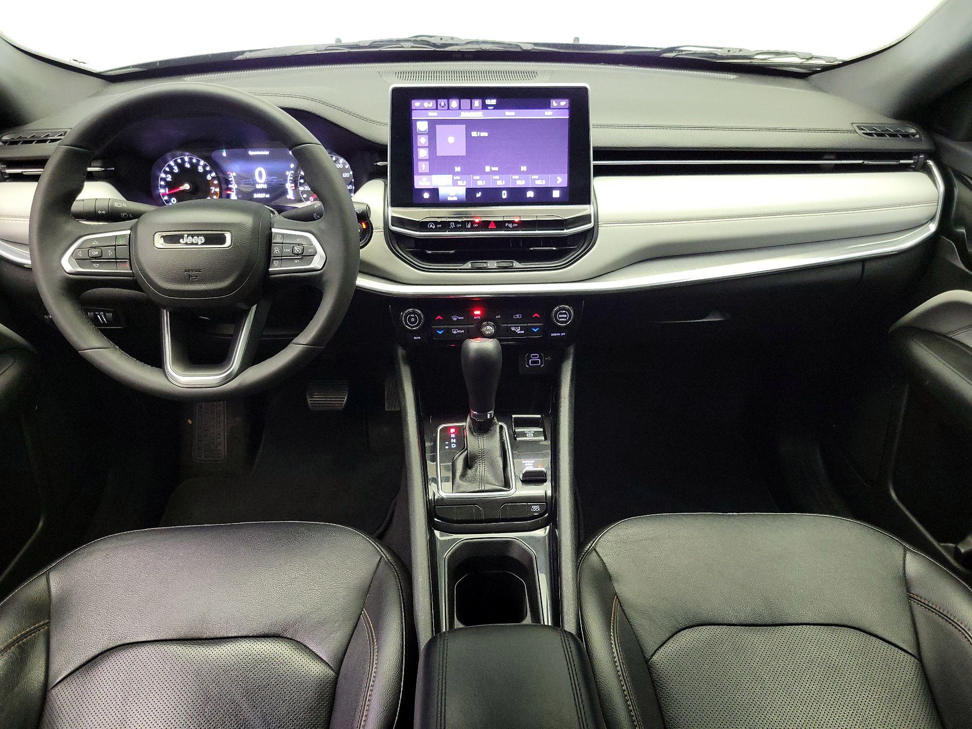 Thumbnail: 2023 Jeep Compass - 9