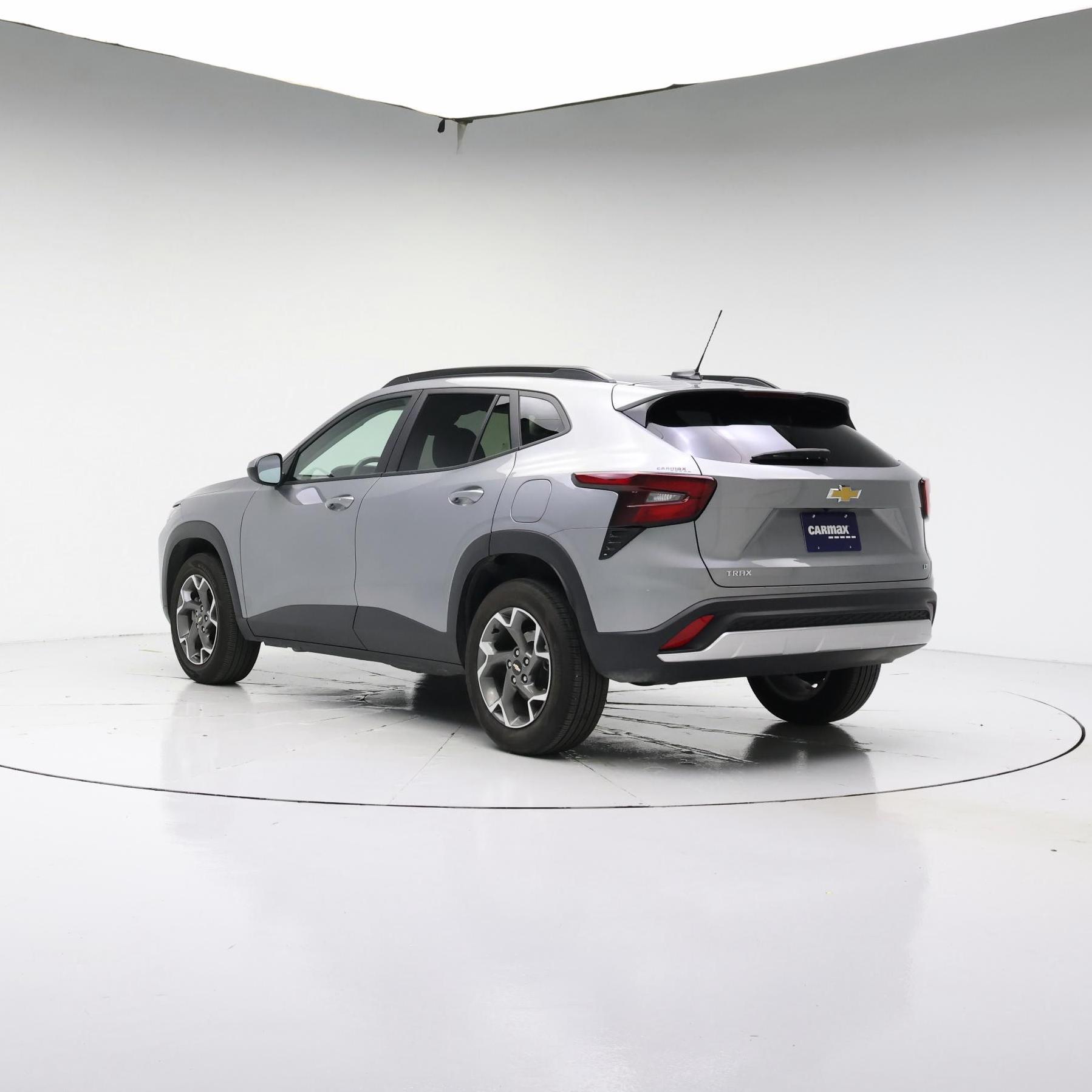Thumbnail: 2025 Chevrolet Trax - 2