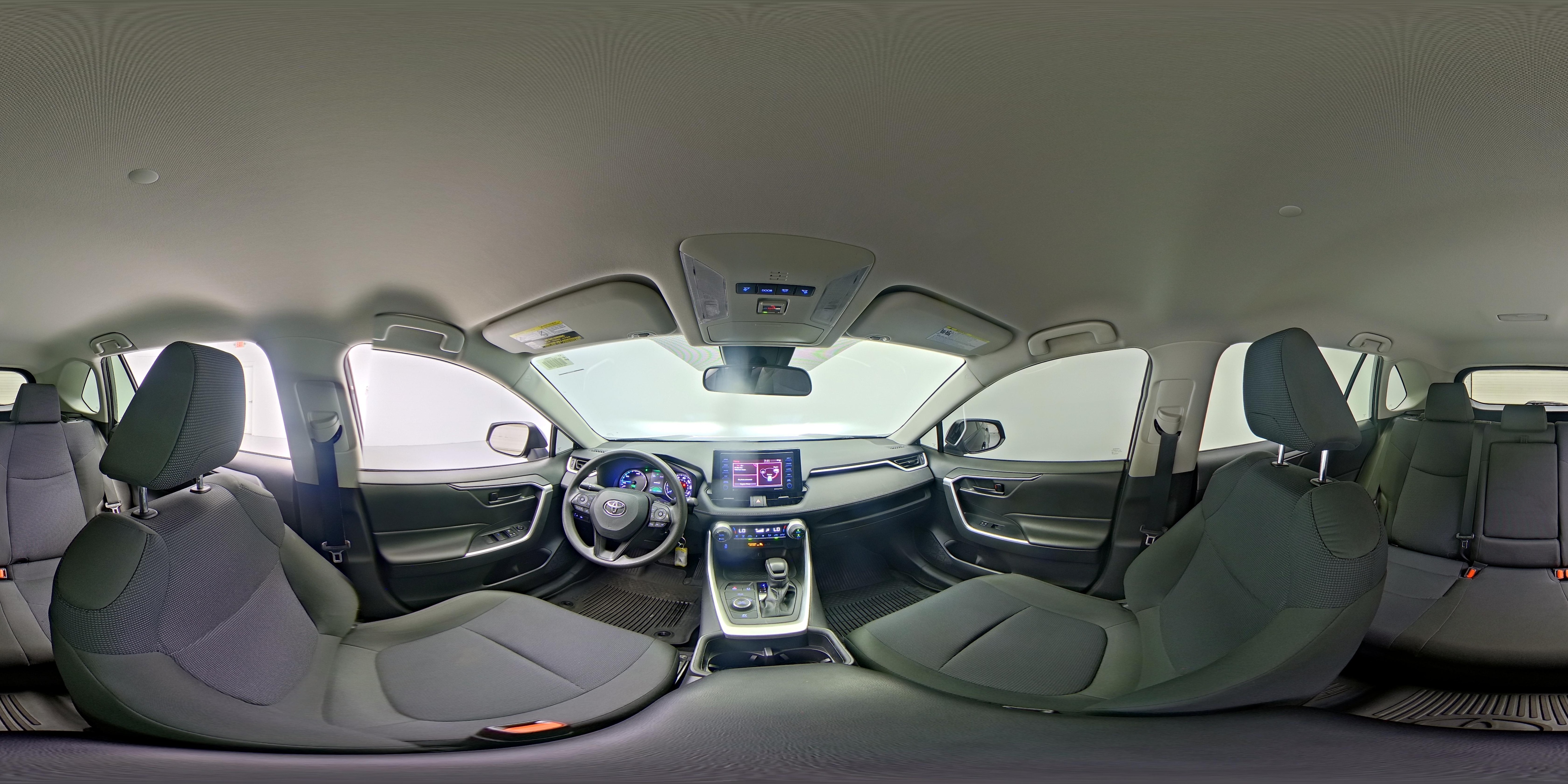 2022 Toyota RAV4 LE - Photo 24