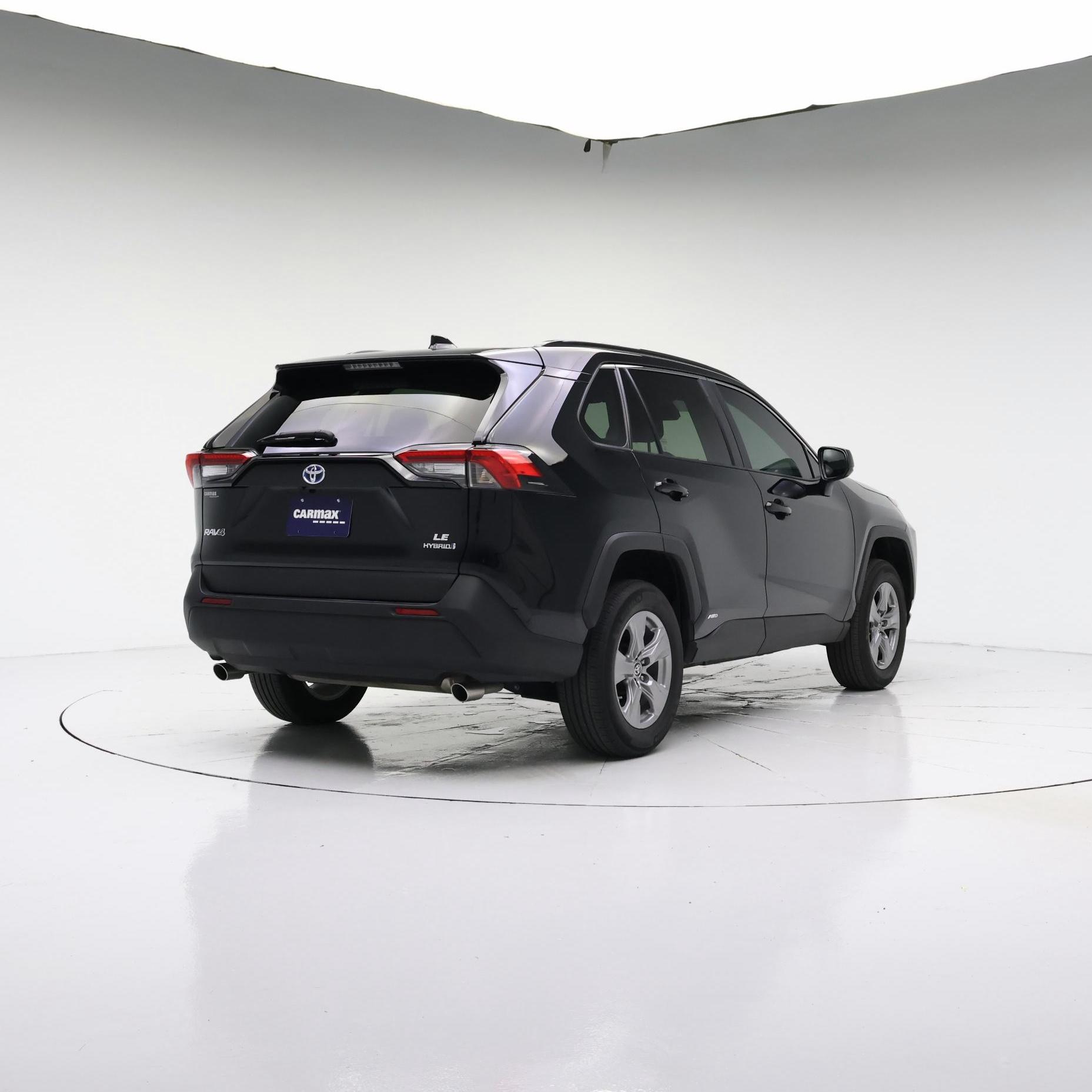 Thumbnail: 2022 Toyota RAV4 - 8