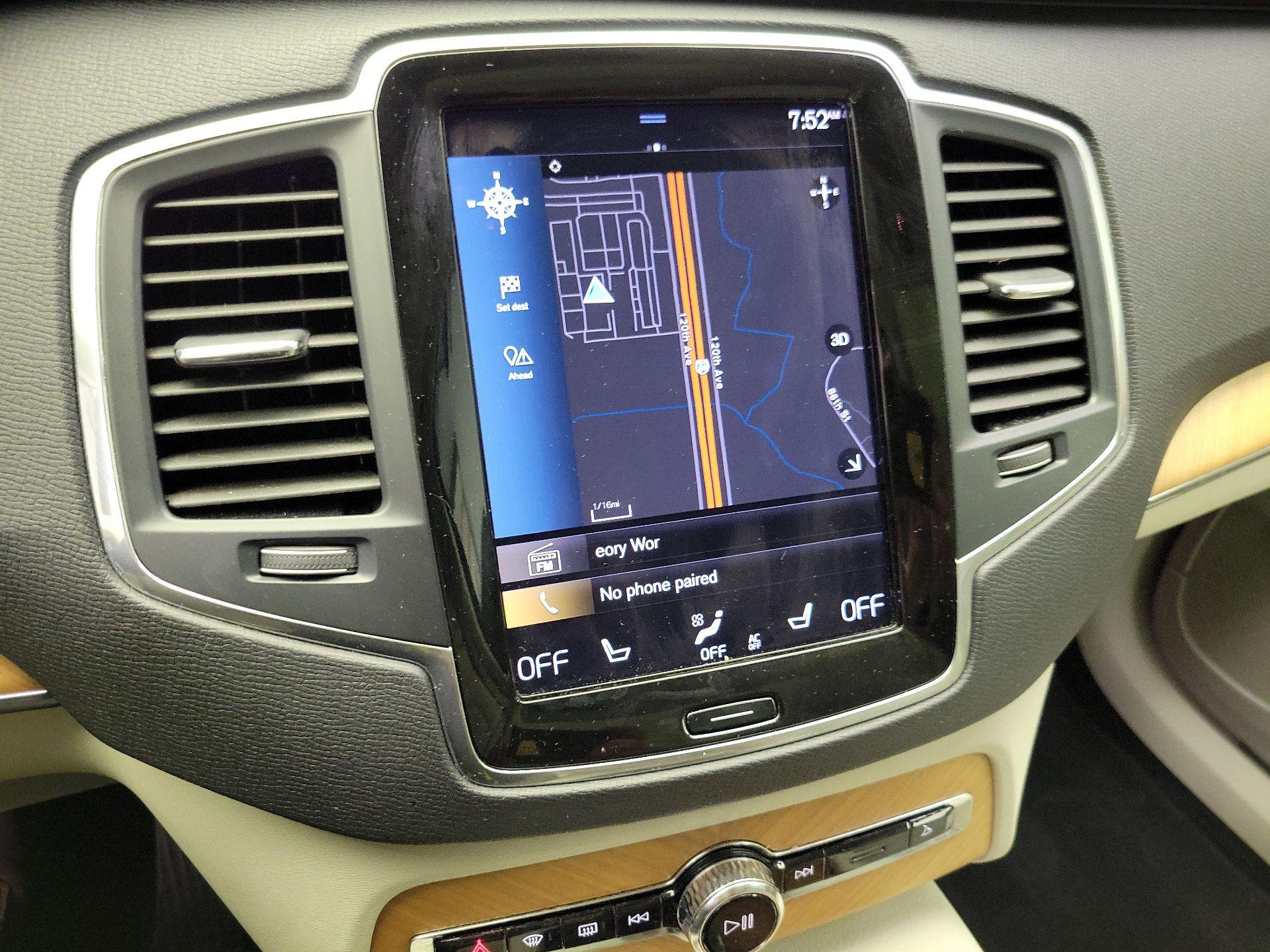 Thumbnail: 2022 Volvo XC90 - 14
