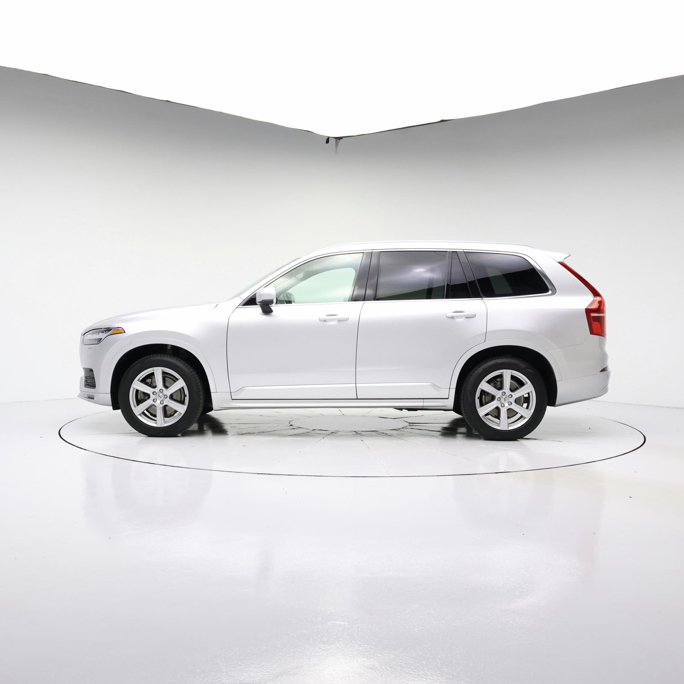 Thumbnail: 2022 Volvo XC90 - 3