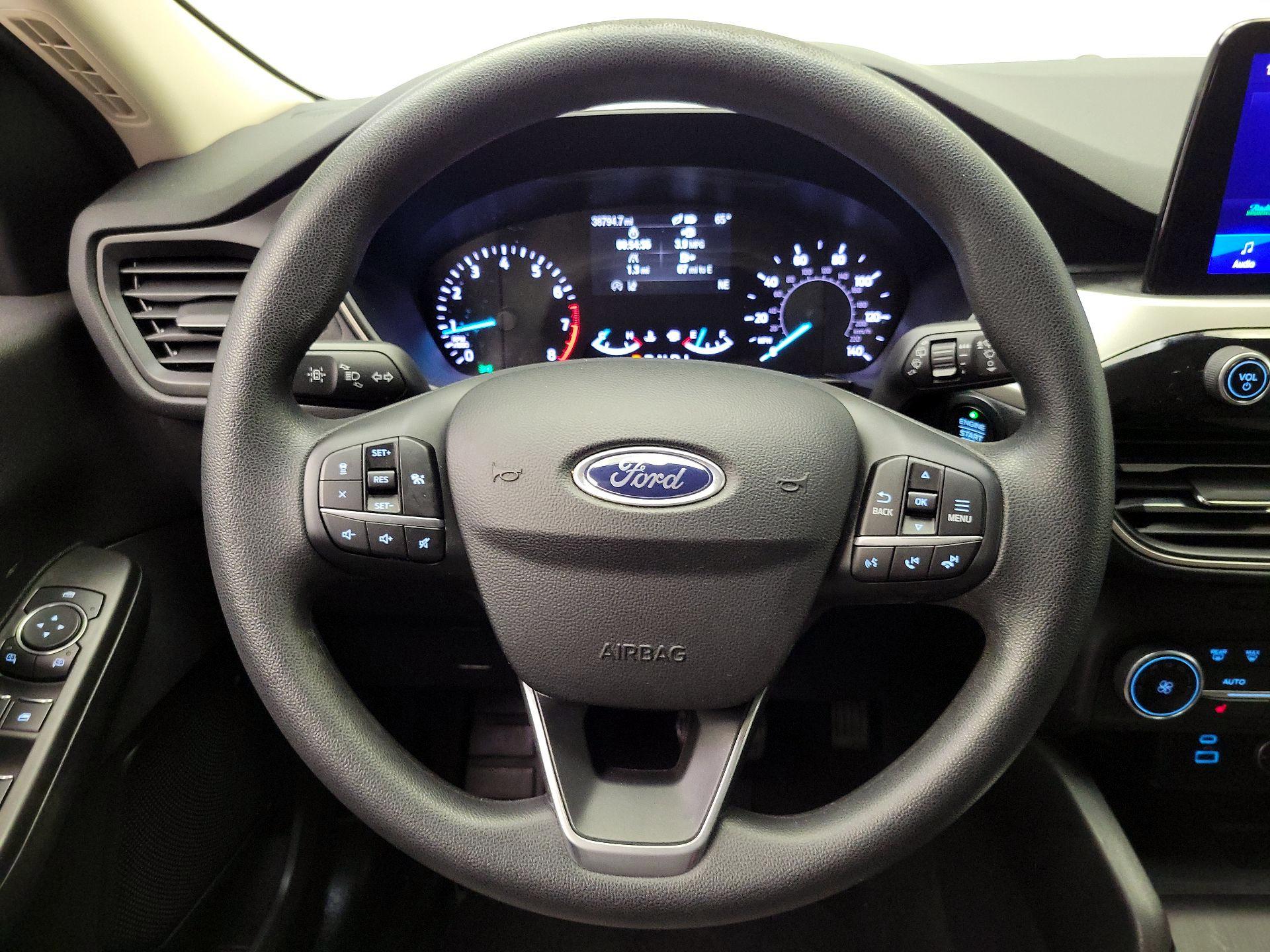 Thumbnail: 2020 Ford Escape - 10